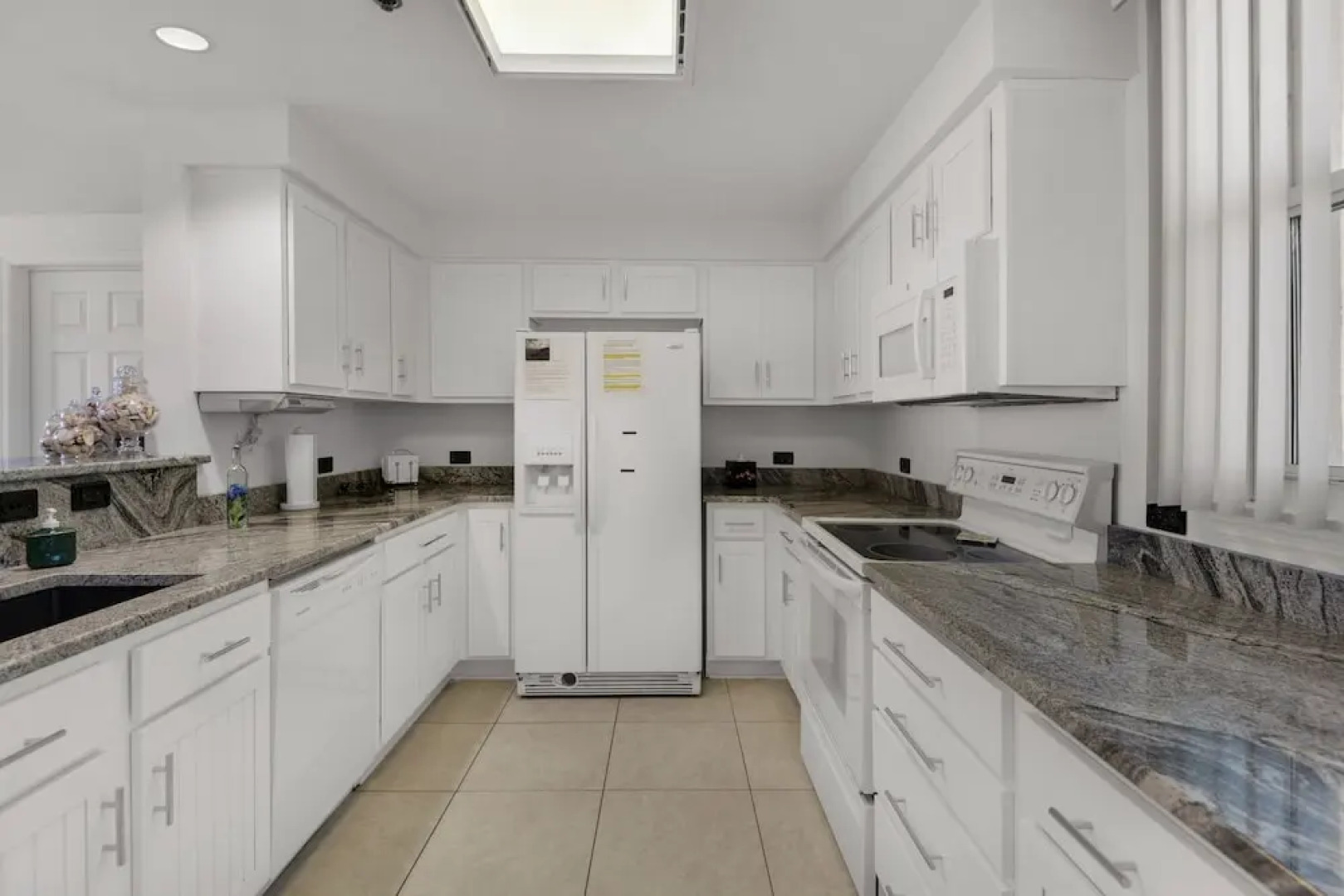 Santa Rosa Towers unit 1402 - Three Bedroom Condo