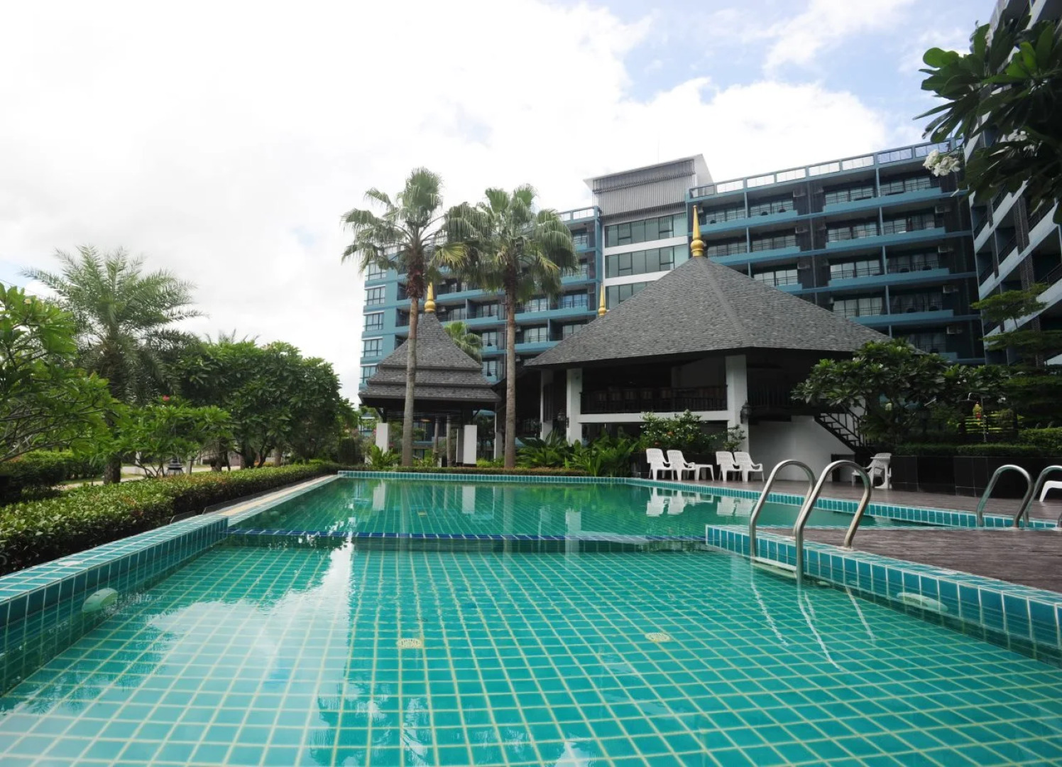 @Baan Bangsare Resotel