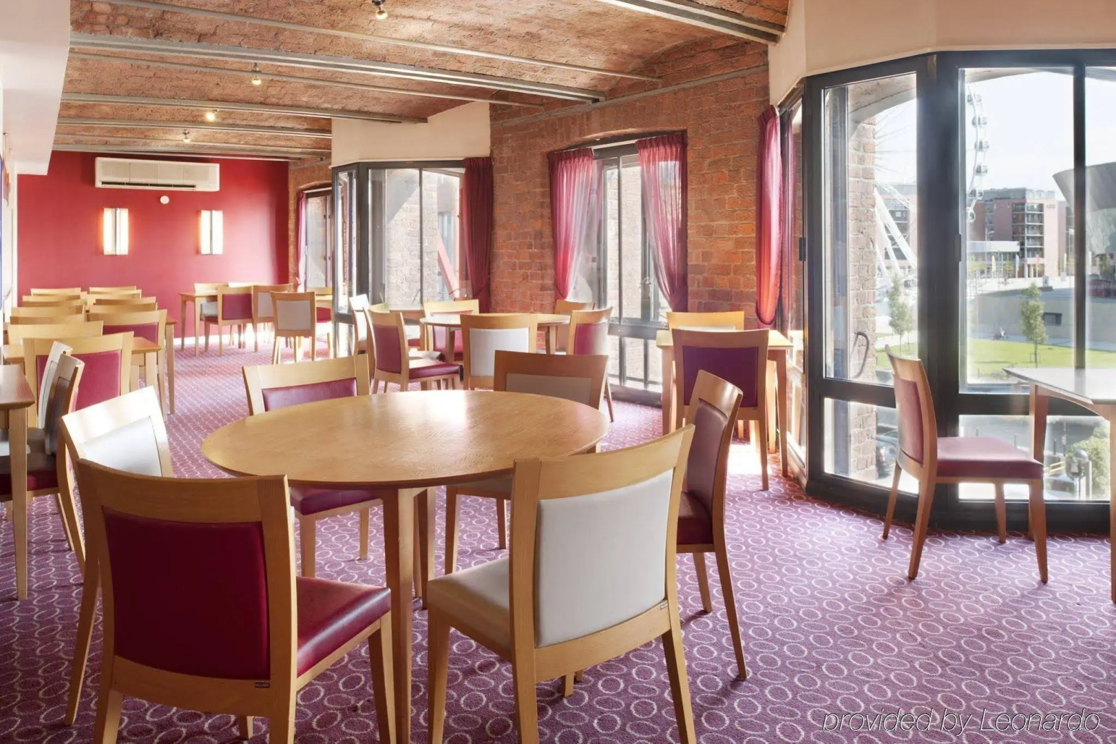 Holiday Inn Express Albert Dock by IHG