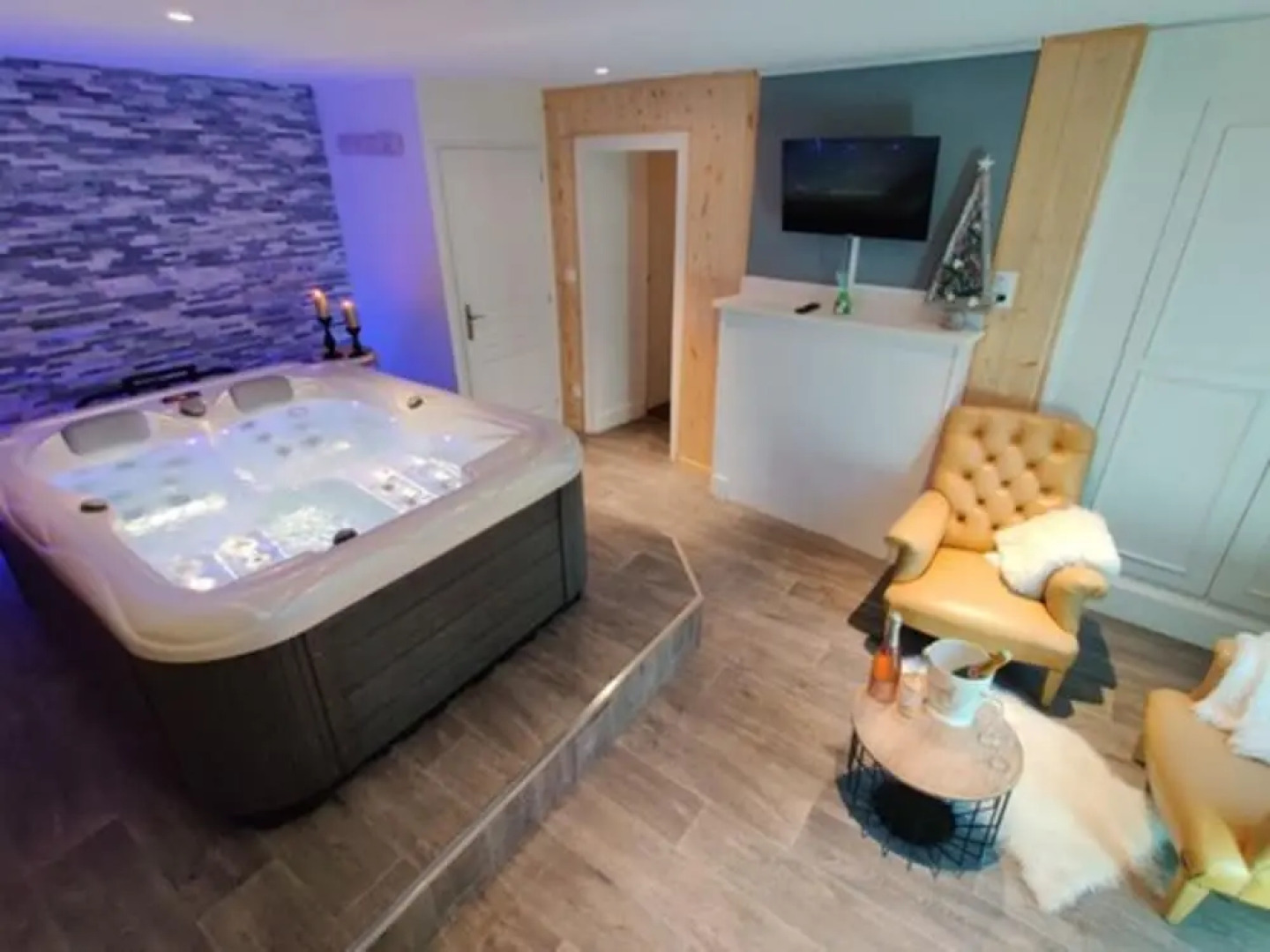 Suite Eden Jacuzzi Prive