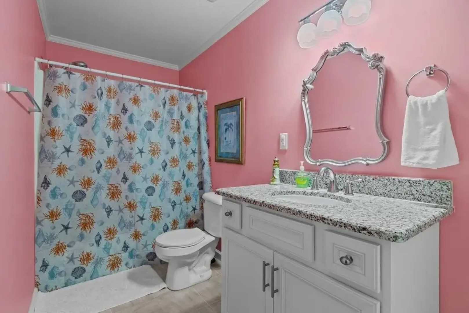 Seas The Moment 5 Bedroom Home by RedAwning