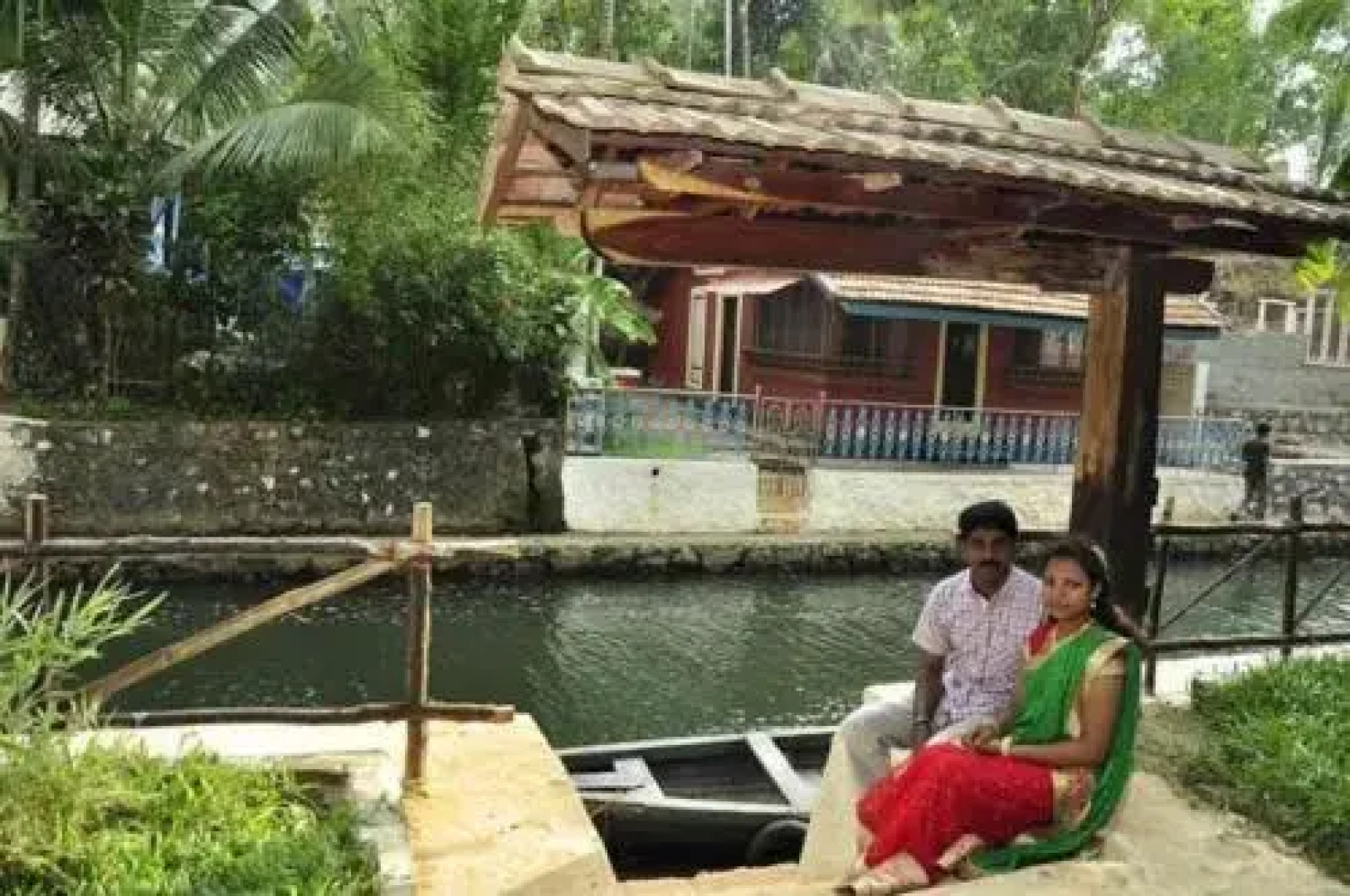 Roomys Nest Ashtamudi Homes