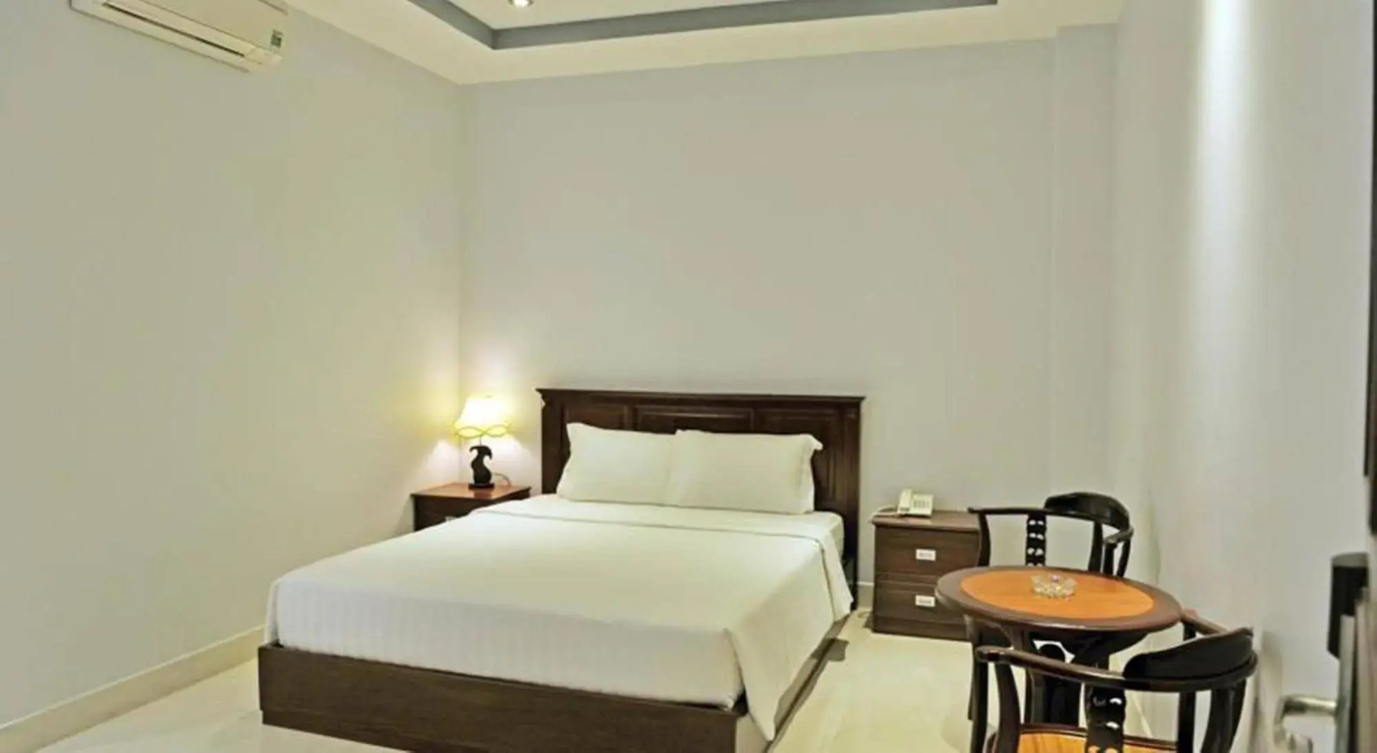 Phoenix Hotel