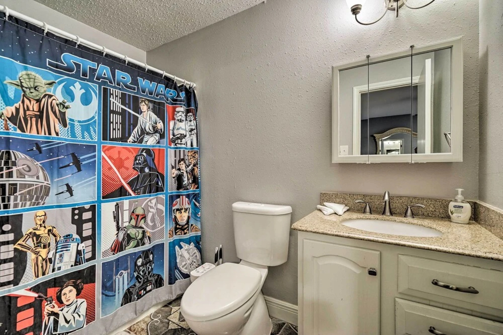 Dog-friendly Texas Retreat w/ Hot Tub, Patio & Bar