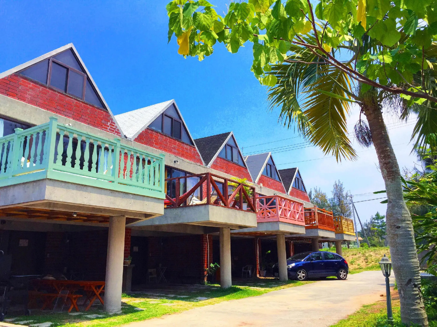 Okinawa starry forest cottage