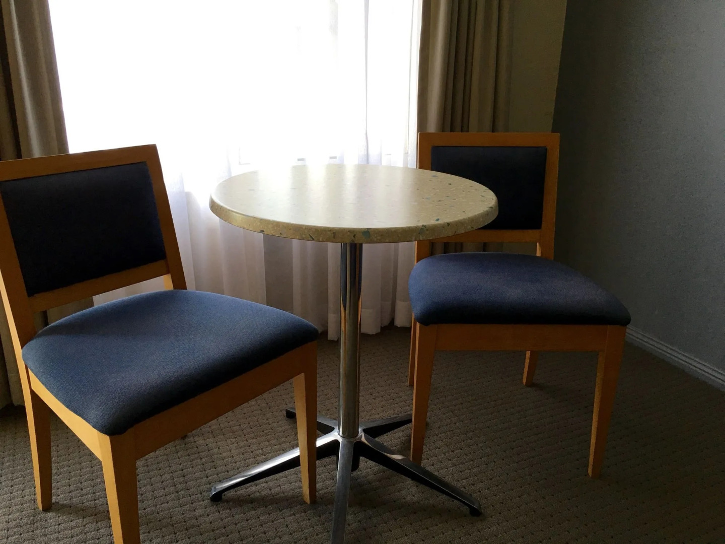 Edward Parry Motel & Apartments