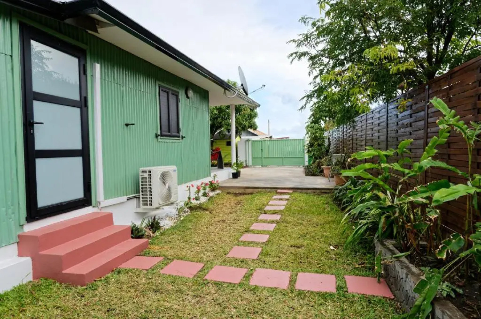 Gîte TI KAZ MORINGA, Charmante case créole à St Louis