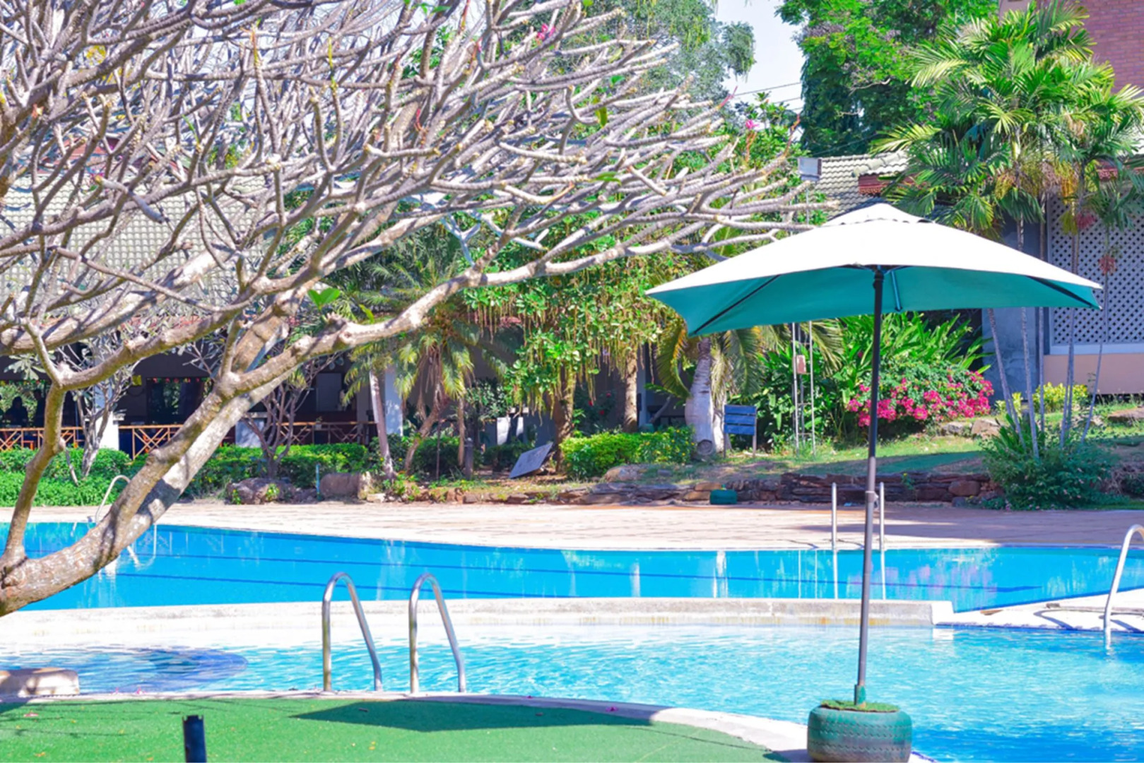 Muaklek Paradise Resort