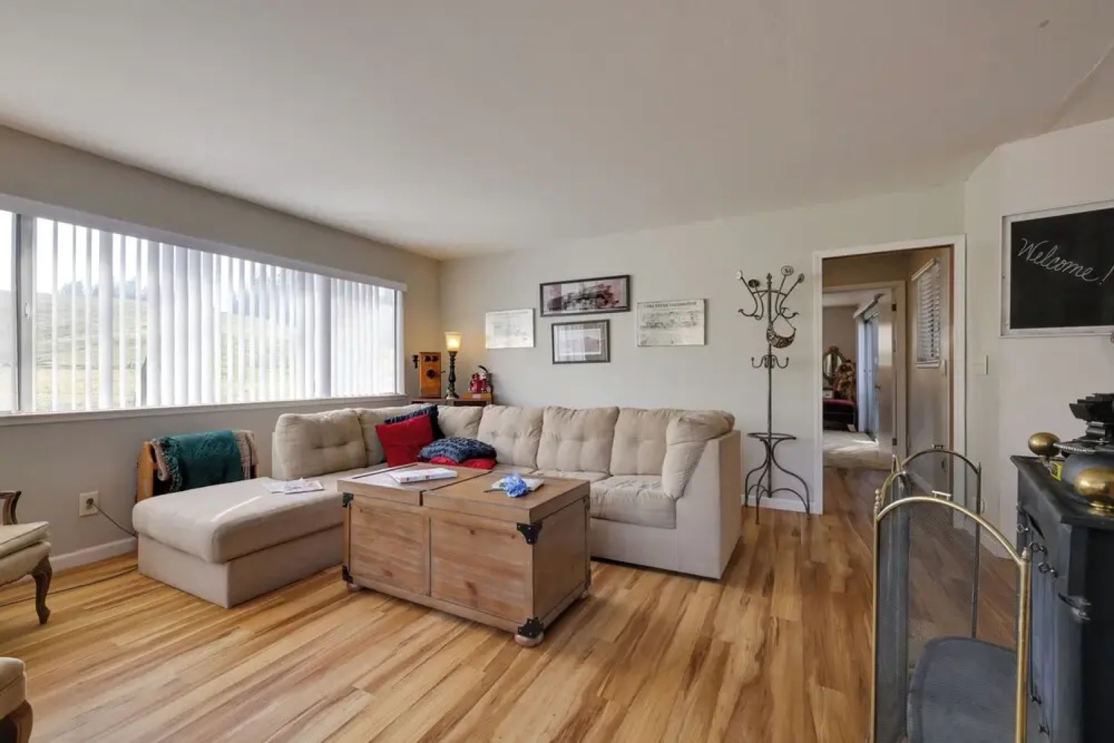 Walk to Downtown: Eclectic Murphys Home w/ Decks!