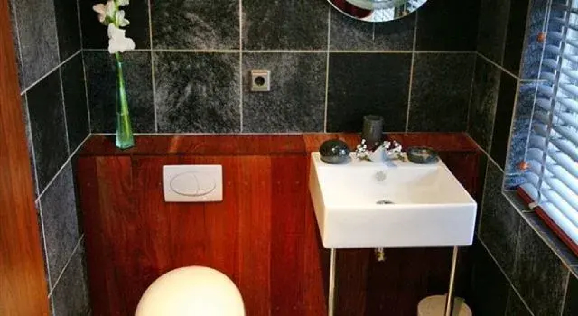 Home Luxury Apartments