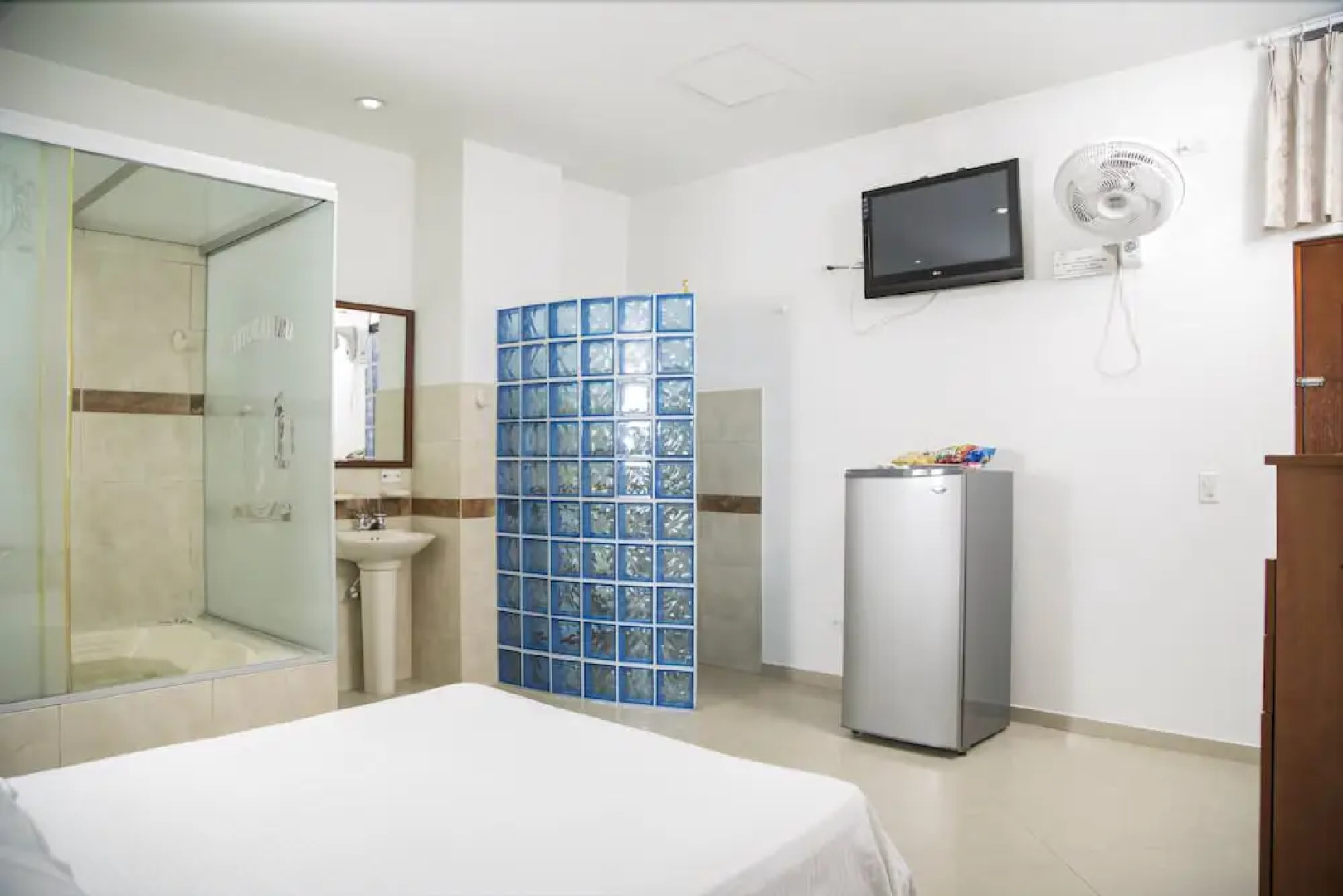 Apartahotel Montes La 68