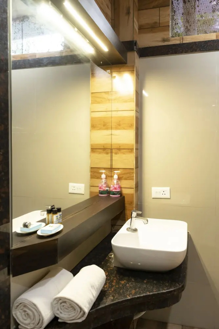 Tadoba Wildlife Resort