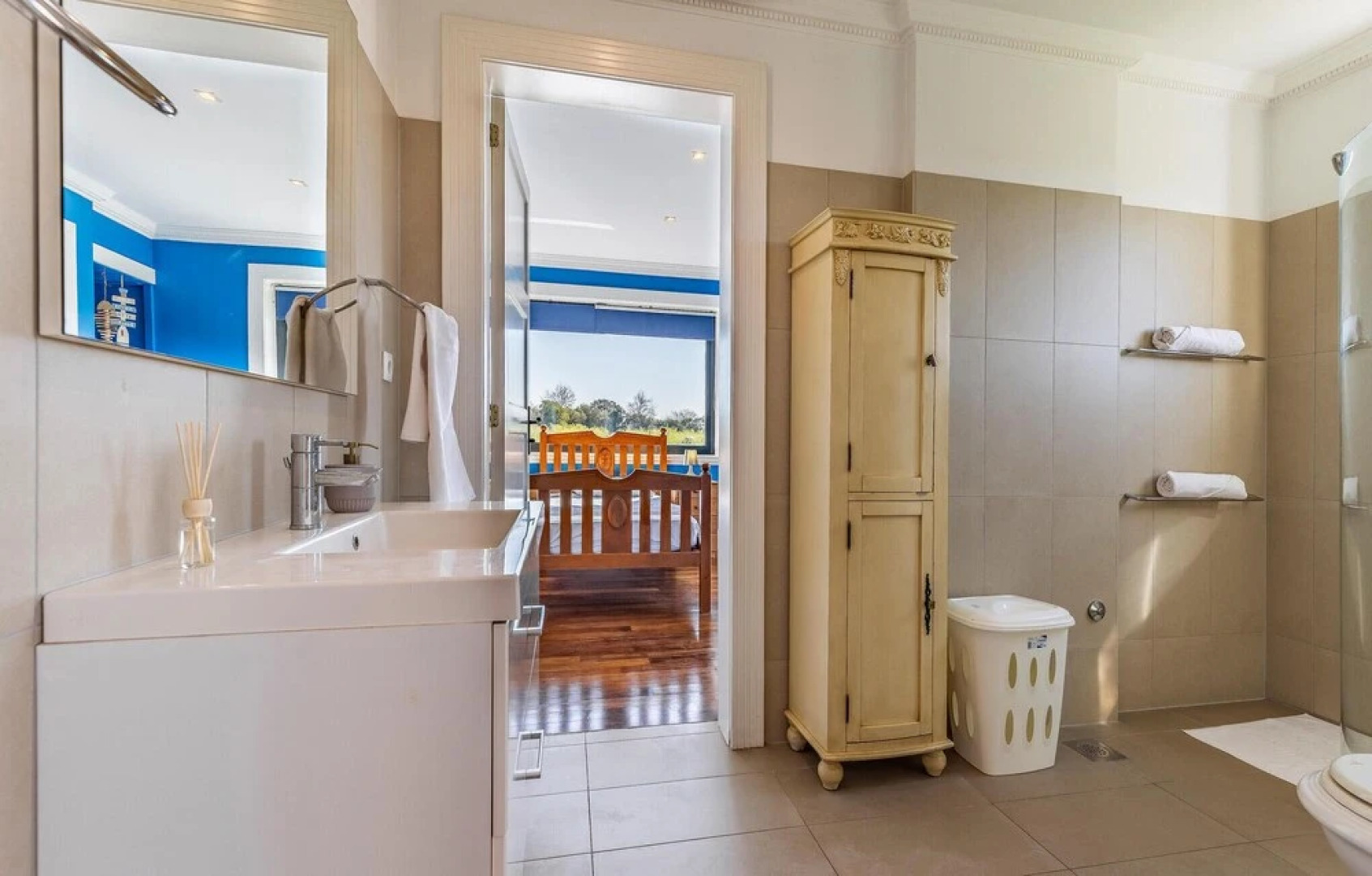 Amazing Home in Banjole With Jacuzzi, Wifi and 4 Bedrooms