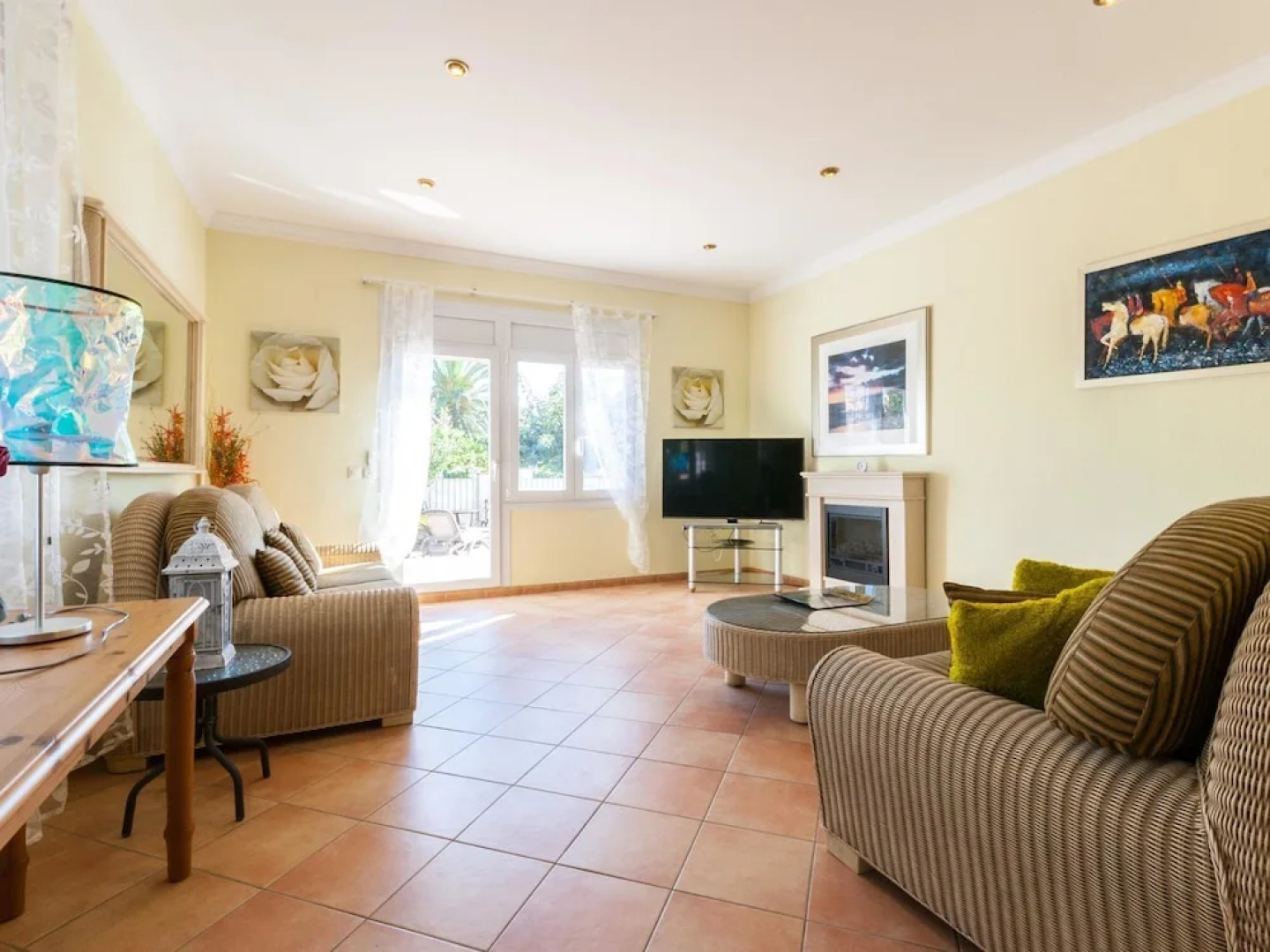 Ravishing Holiday Home near Beach in St. Pere Pescador