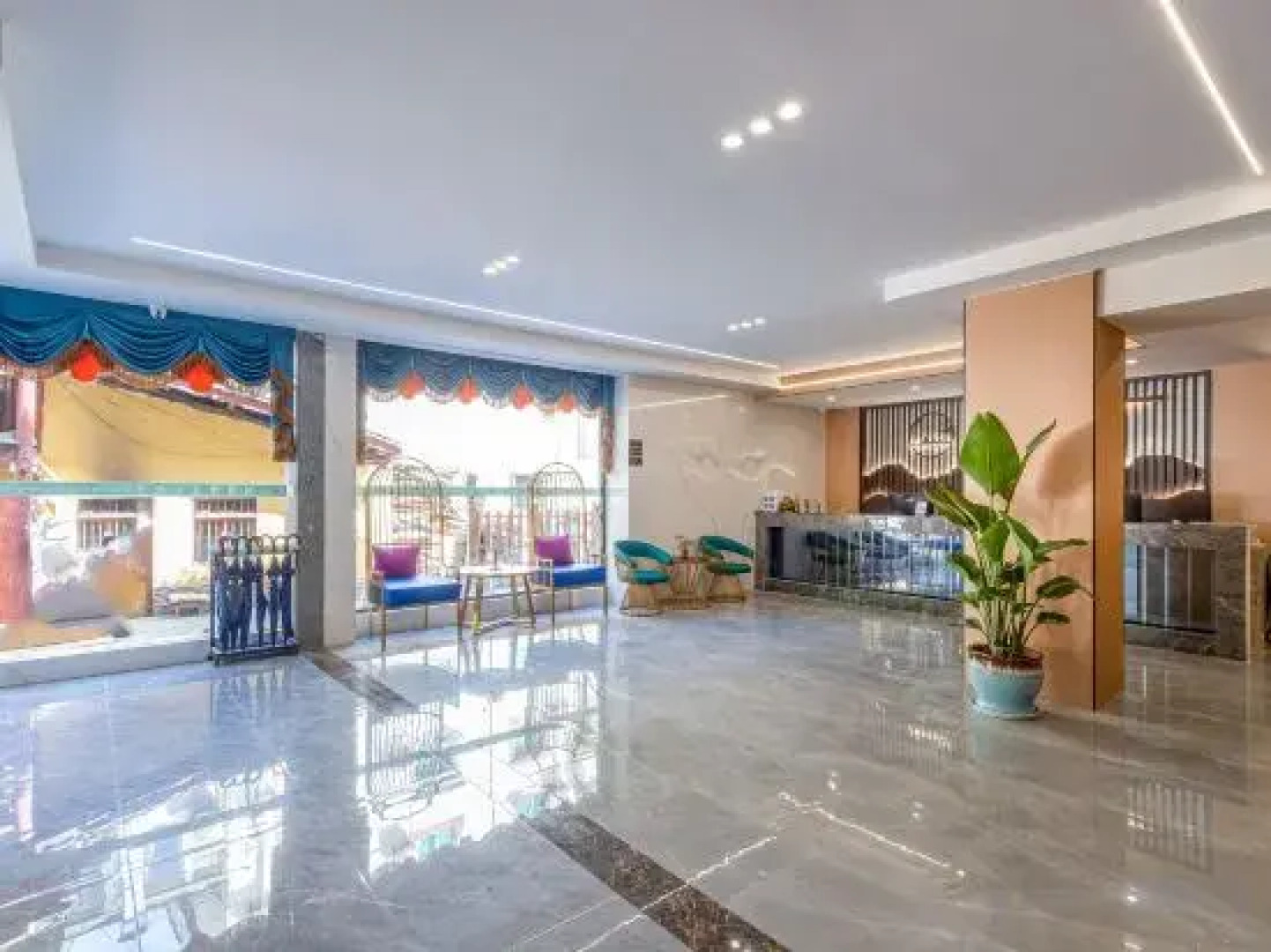 The pretty view of Buddhist hill homestay