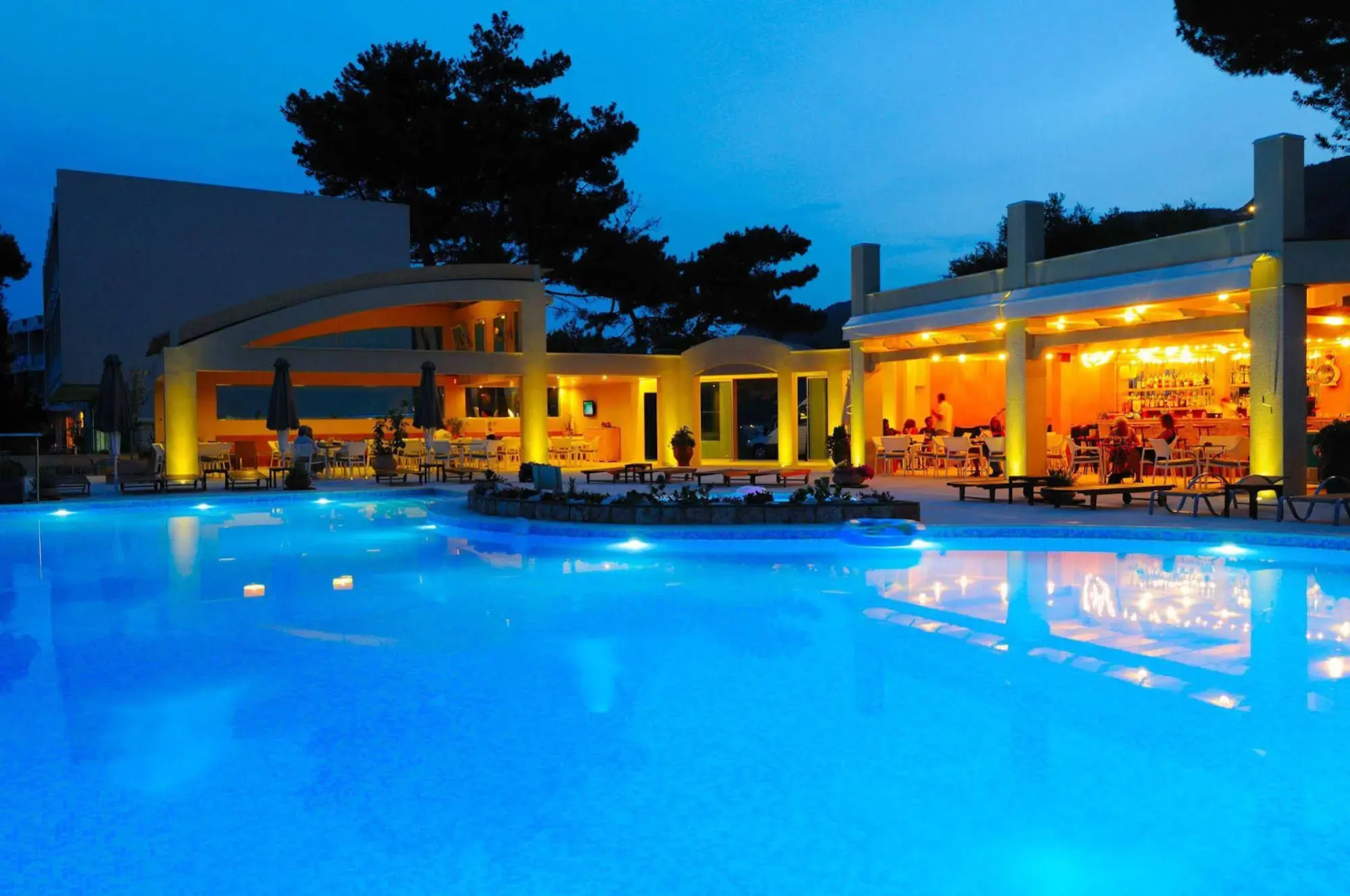 Akrotiri Beach Resort Hotel - Adults friendly
