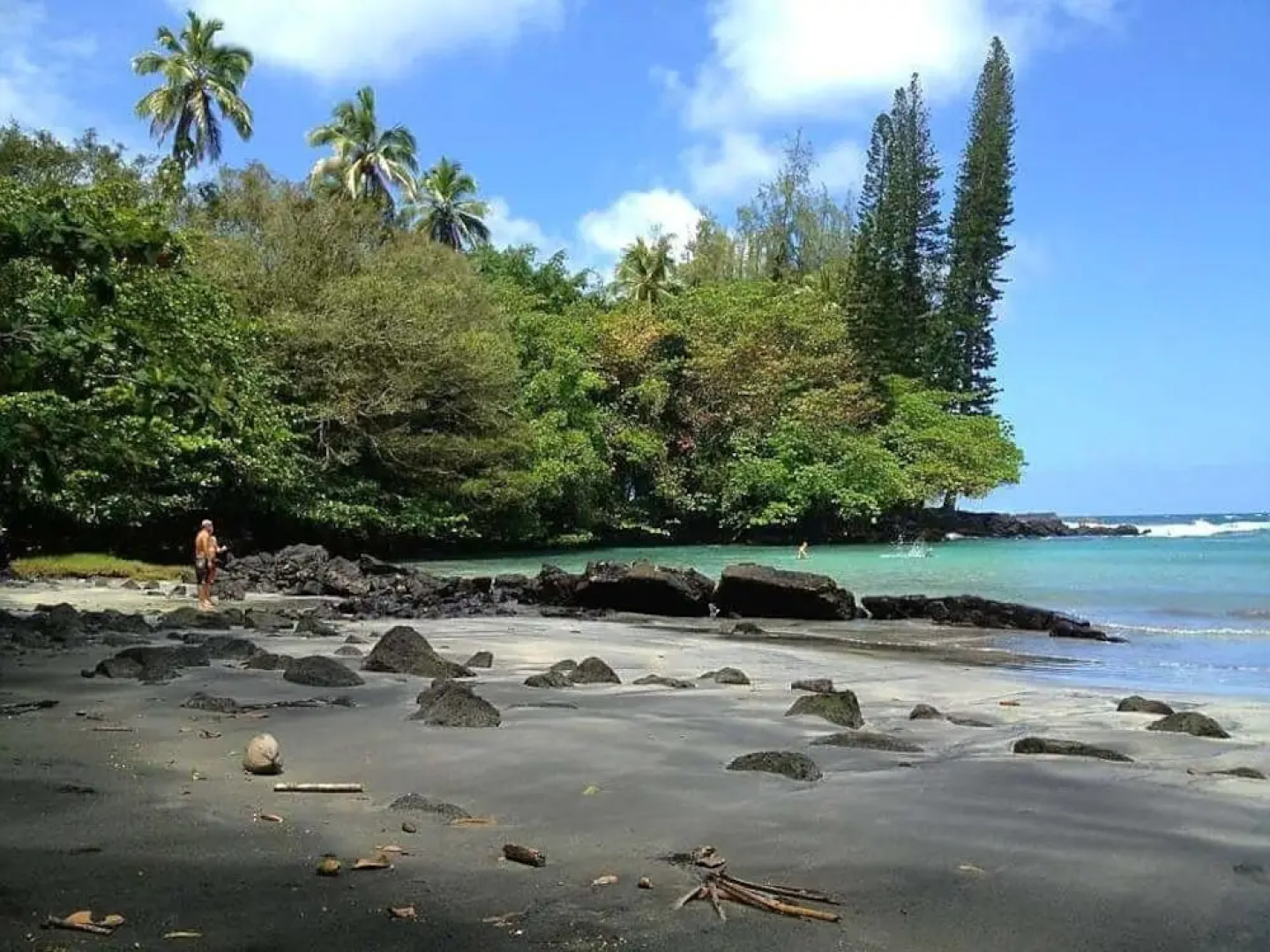 Uli Kai - The Deep Blue Sea 4 Bedroom Home