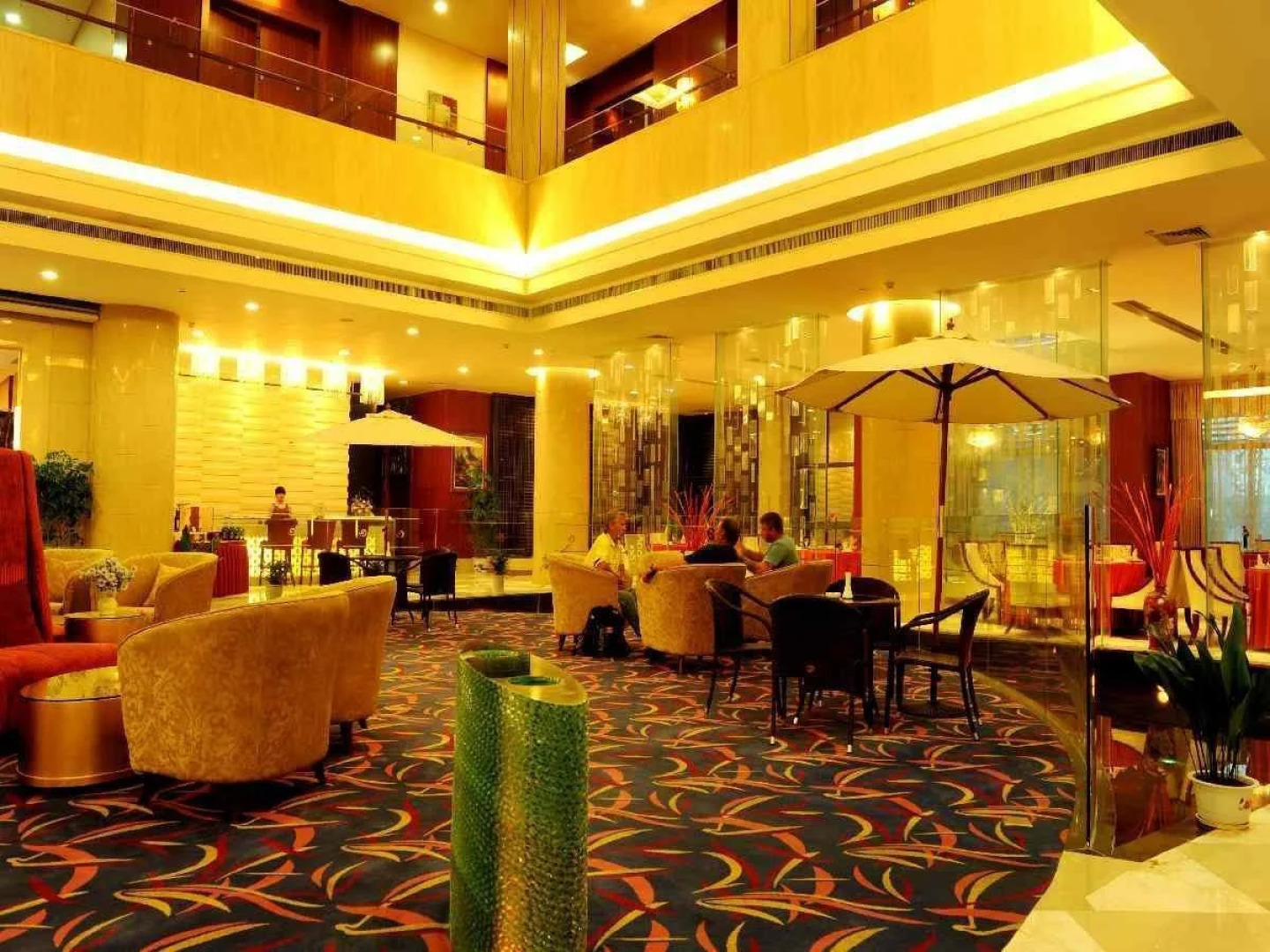 Penglai Huaxi Hotel