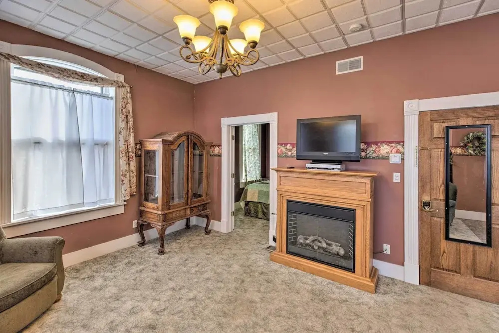 Pet-friendly Apt: Walk to Missouri River!