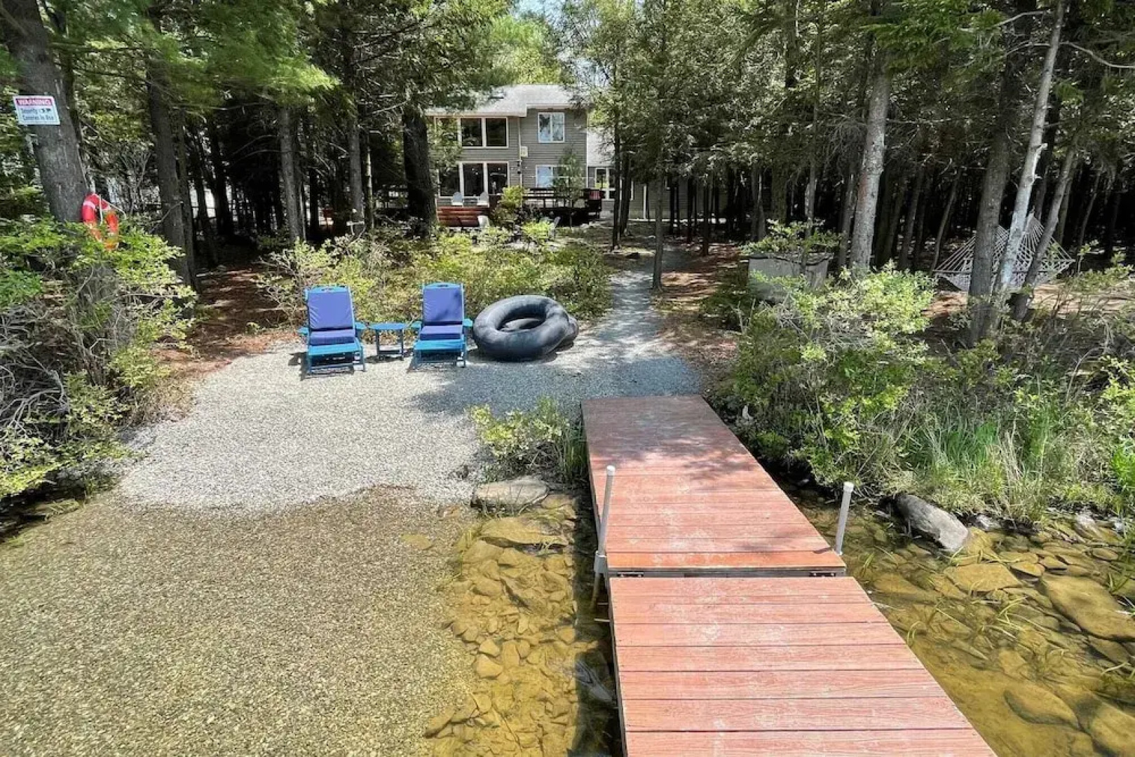 Tranquil Waterside by Avantstay Lakefront + Dock, Game Room, Views