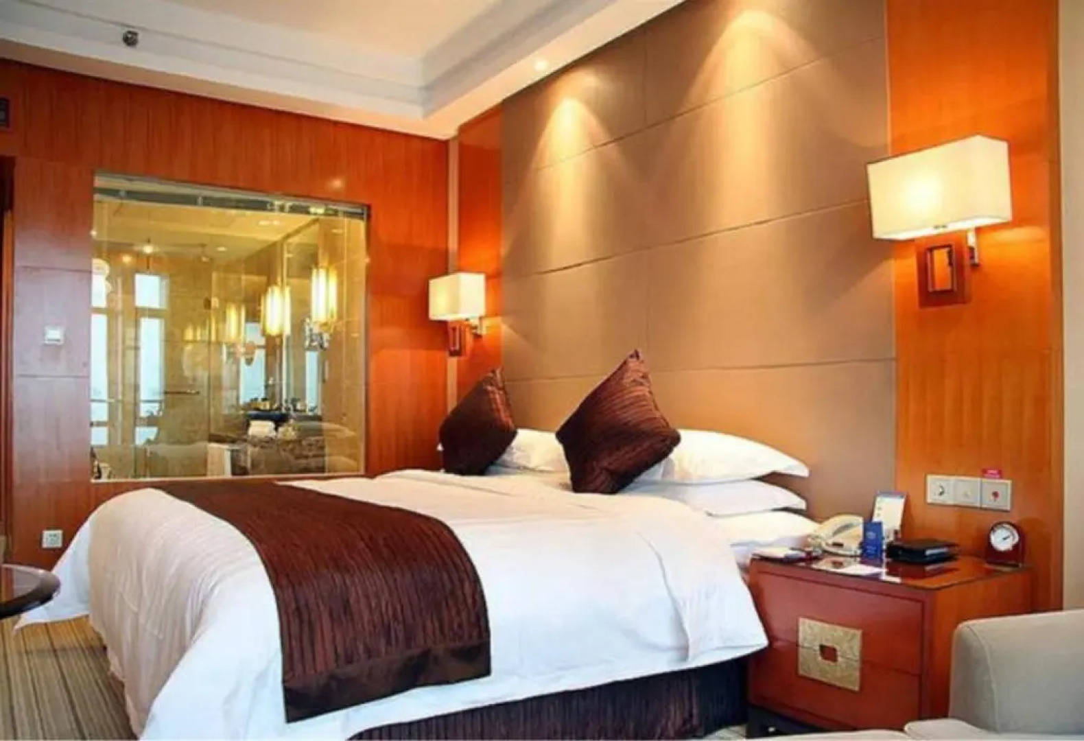 Howard Johnson Tech Center Plaza Hefei