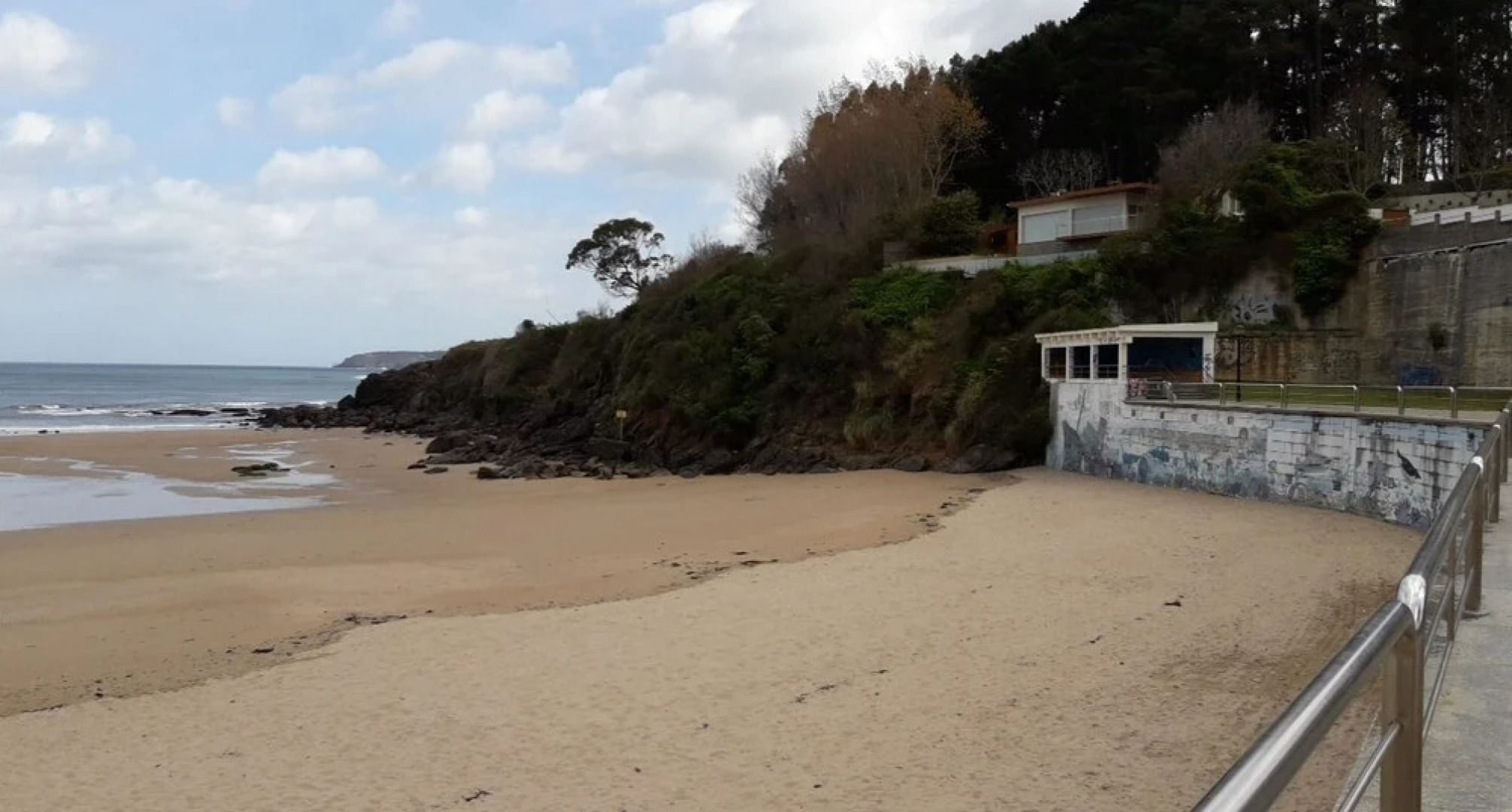 House With 3 Bedrooms in Oleiros, With Wonderful City View, Pool Acces