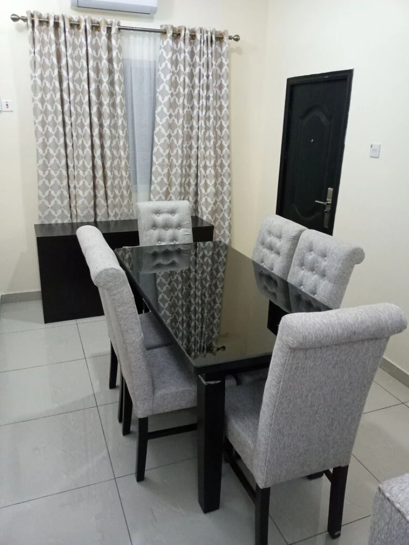 Blooms Spot Hotel and Apartment