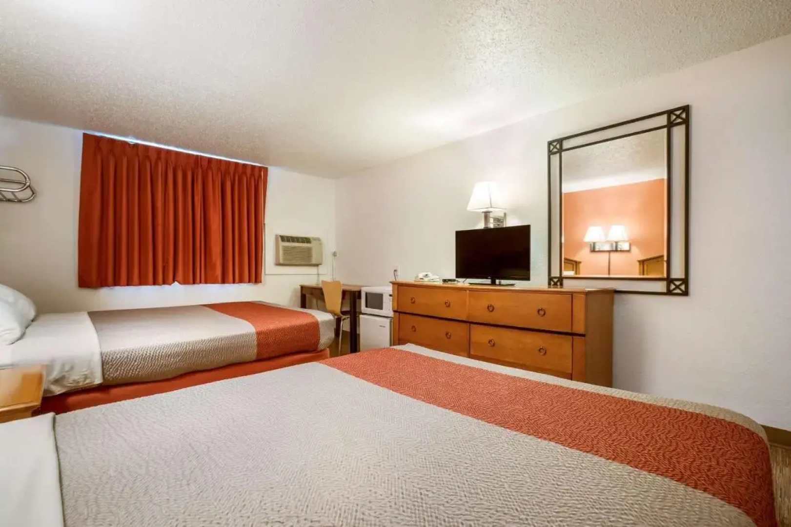 Super 8 Albert Lea Mn