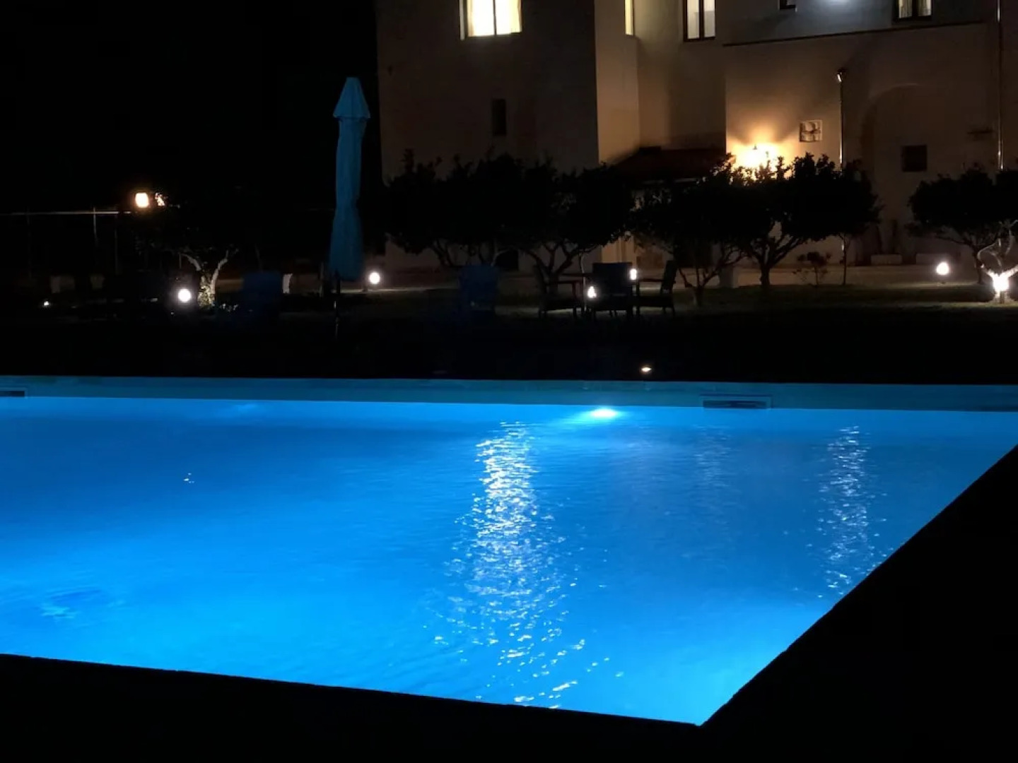 B b With Swimming Pool Tenuta Agrumi del Salento Triple Deluxe Citrus Attic