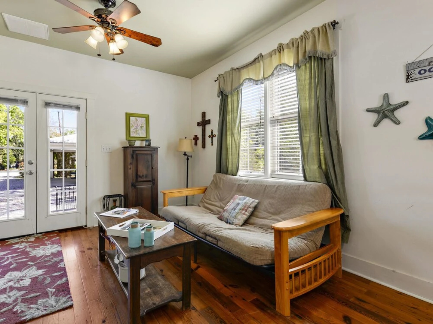 Carroll House Cottages