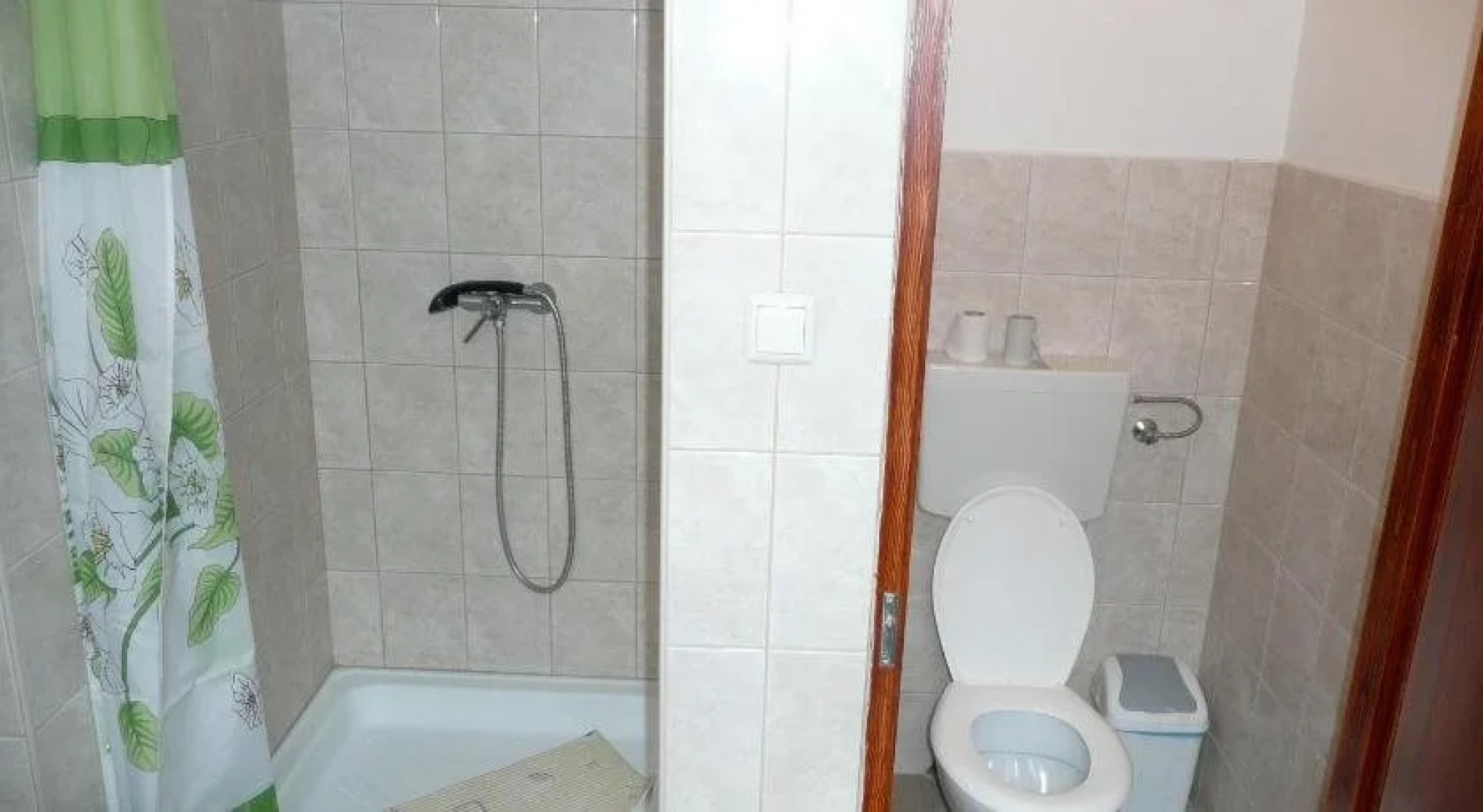 Popeye Pension & Restaurant