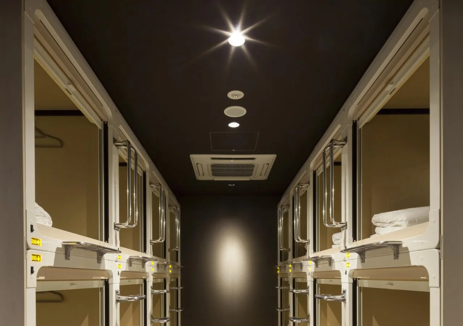 Tokyo Ginza Bay Hotel