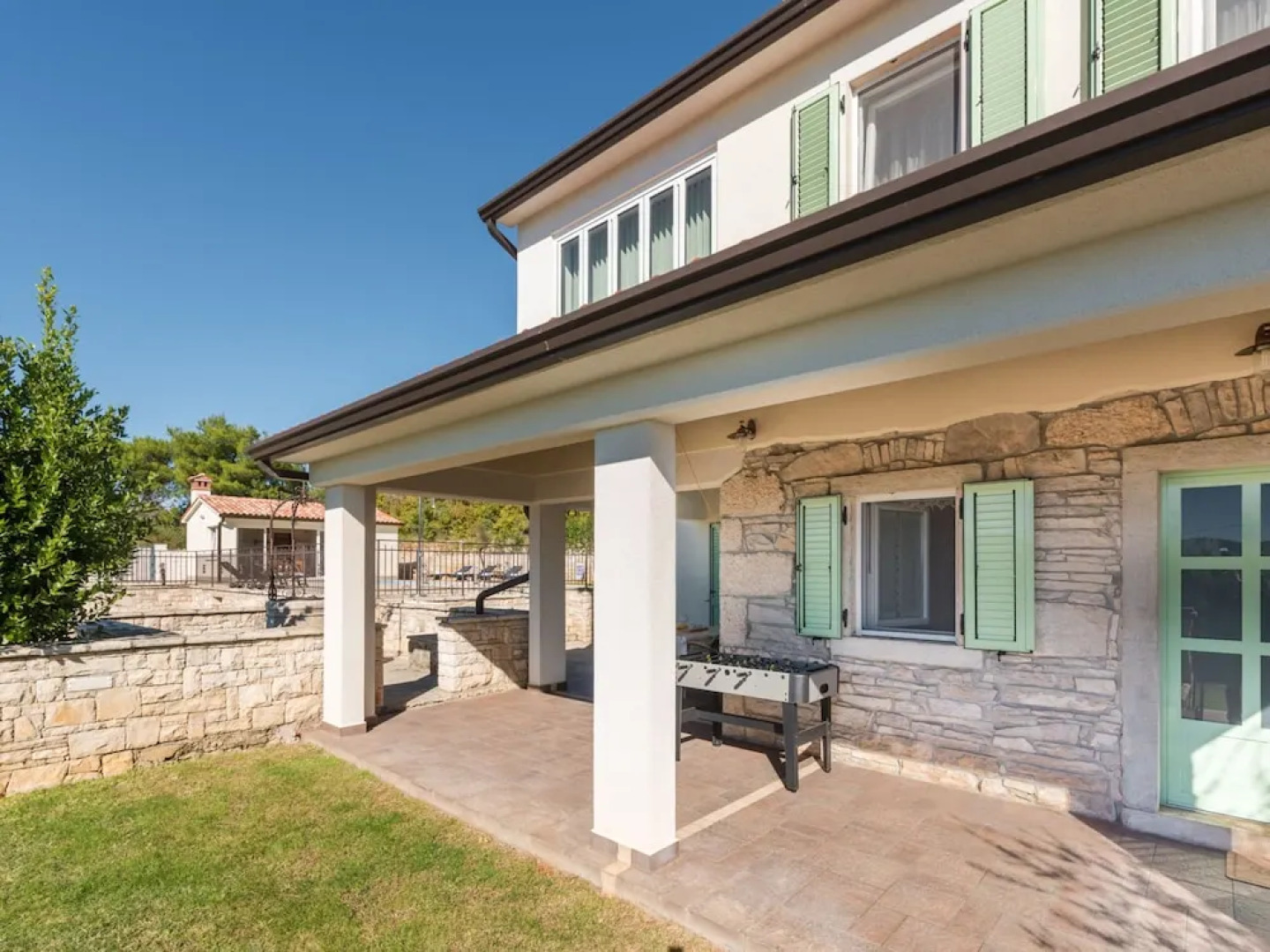 Spacious Holiday Home with Beautiful Sea View From All Parts of the House