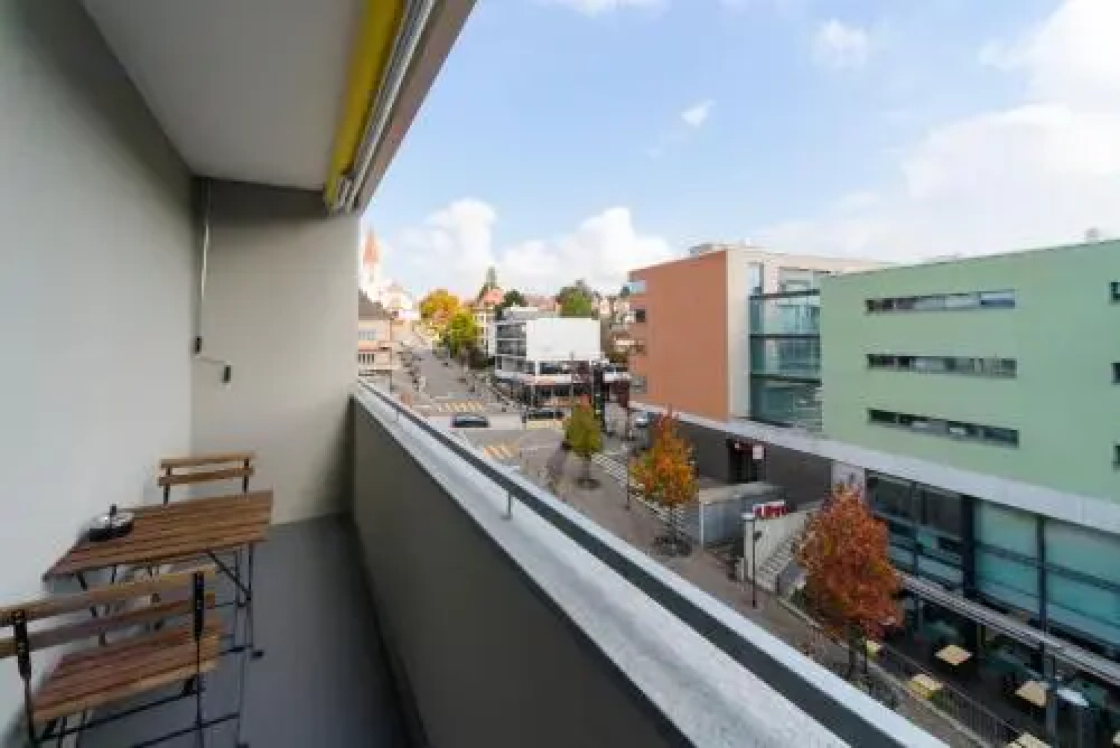 RELOC Serviced Apartments Wallisellen Bhf.