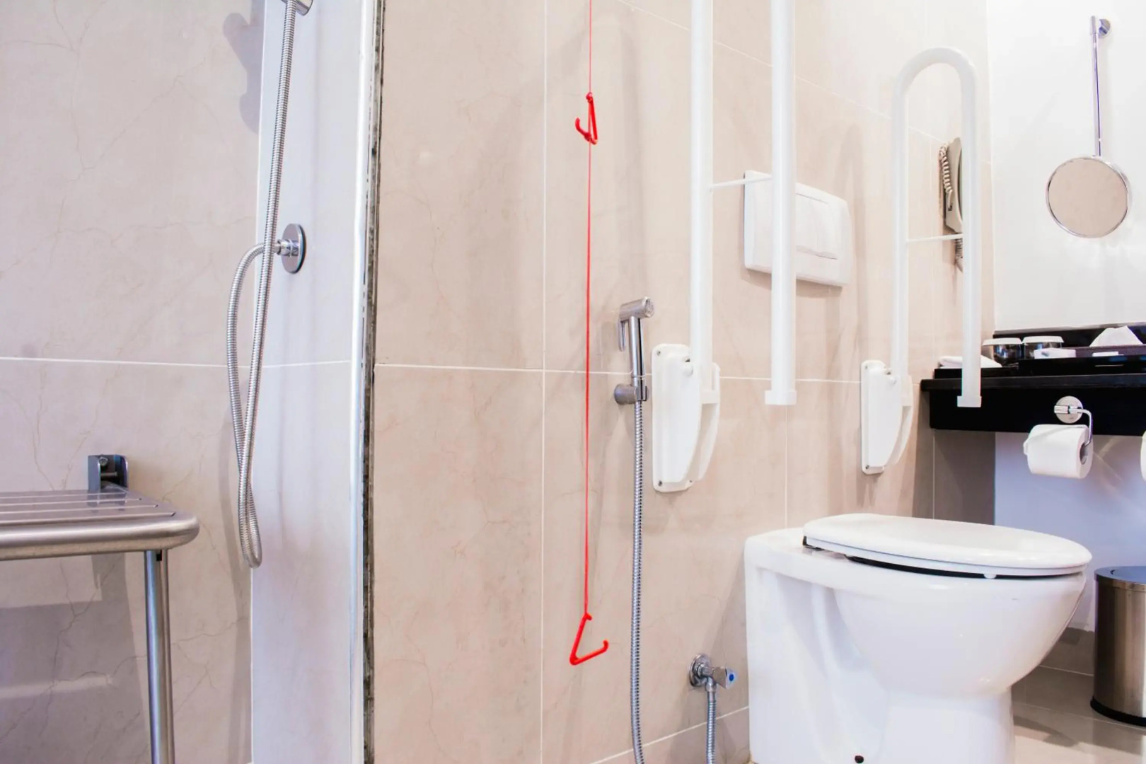 Отель Onomo Dar es Salaam