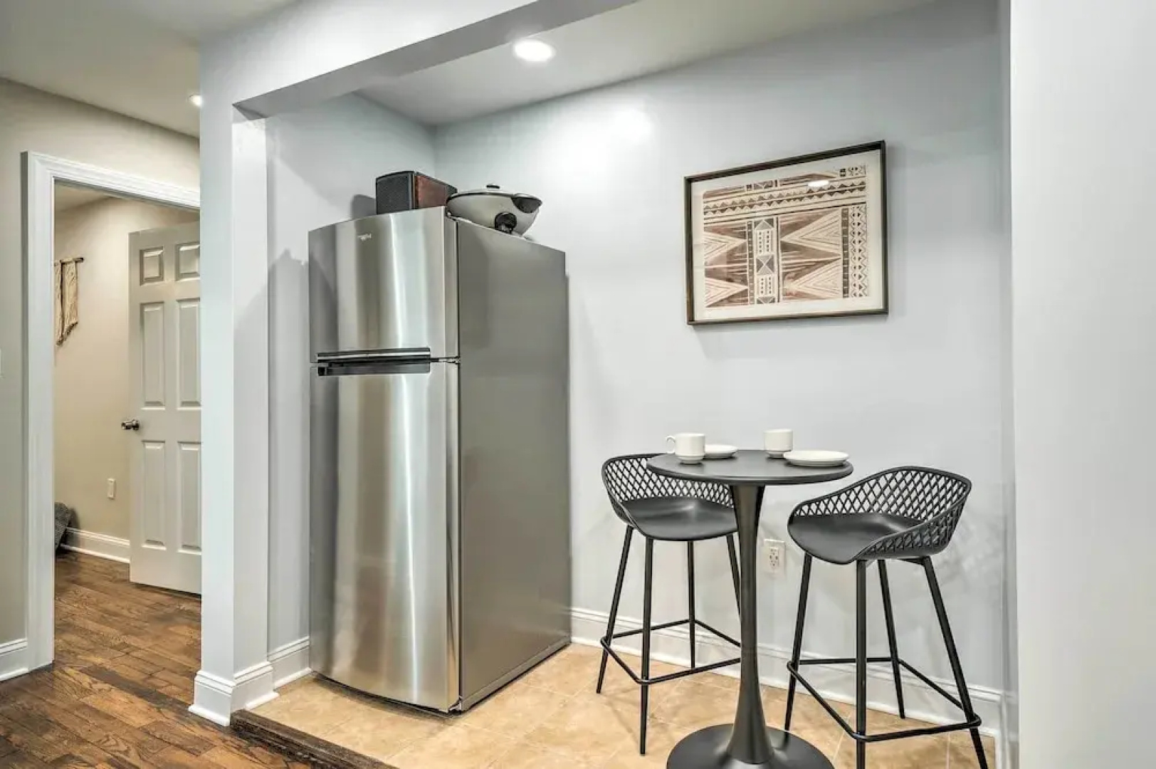 Takoma Park Apt w/ Wood Fire Pit < 8 Mi to DC