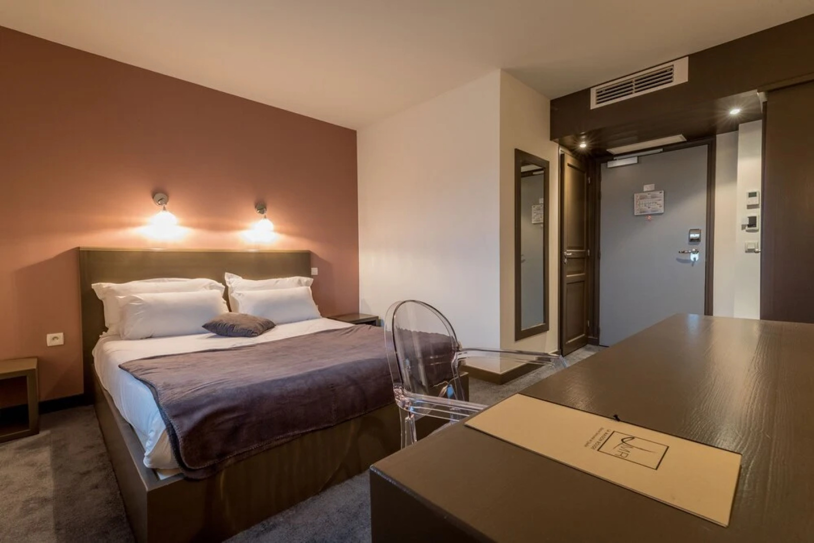 La Maison Rouge – L’Annexe