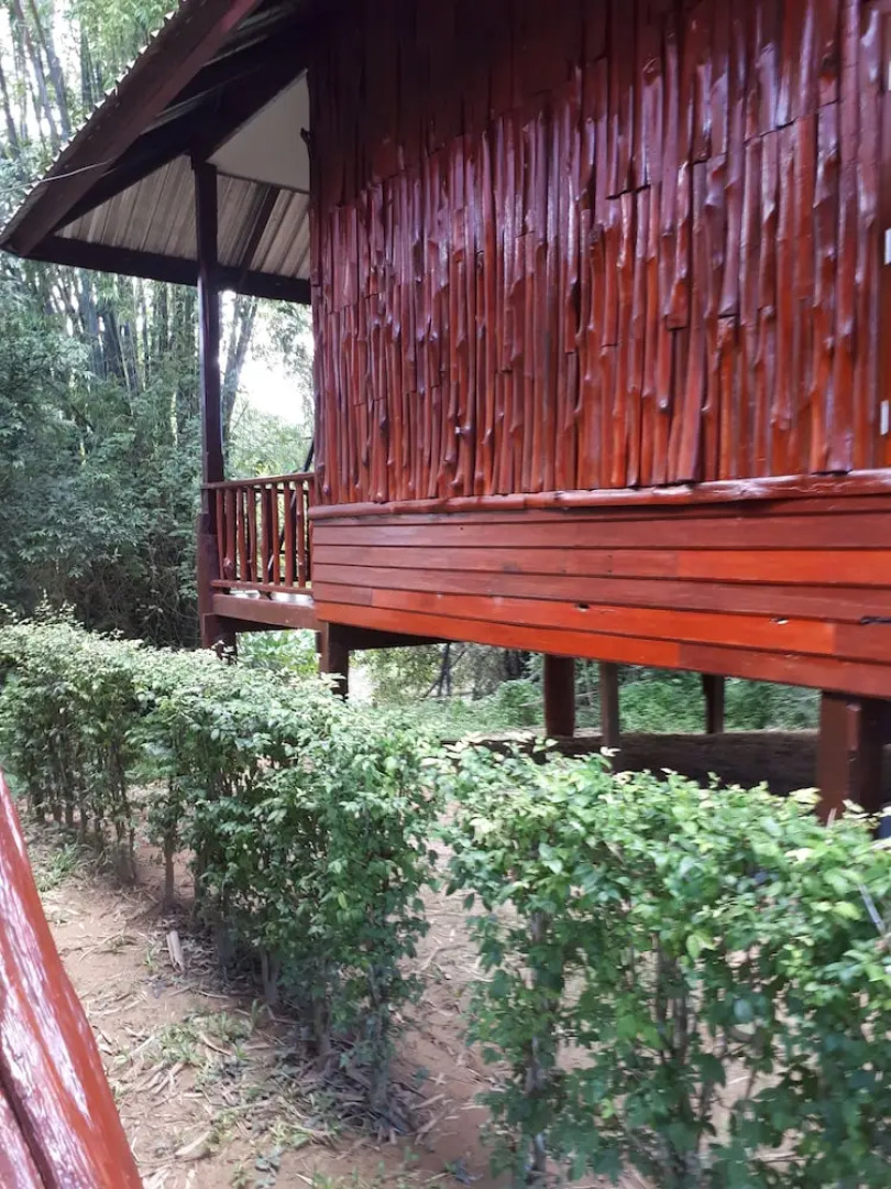 Baan Suansabaijai Resort