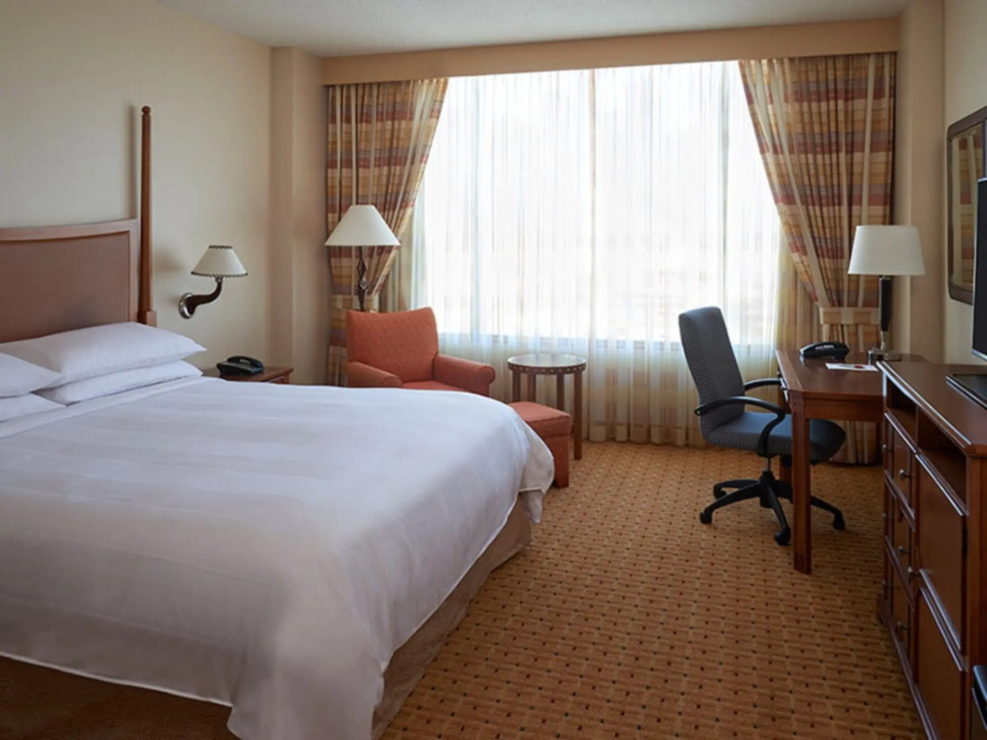 River Cree Resort and Casino