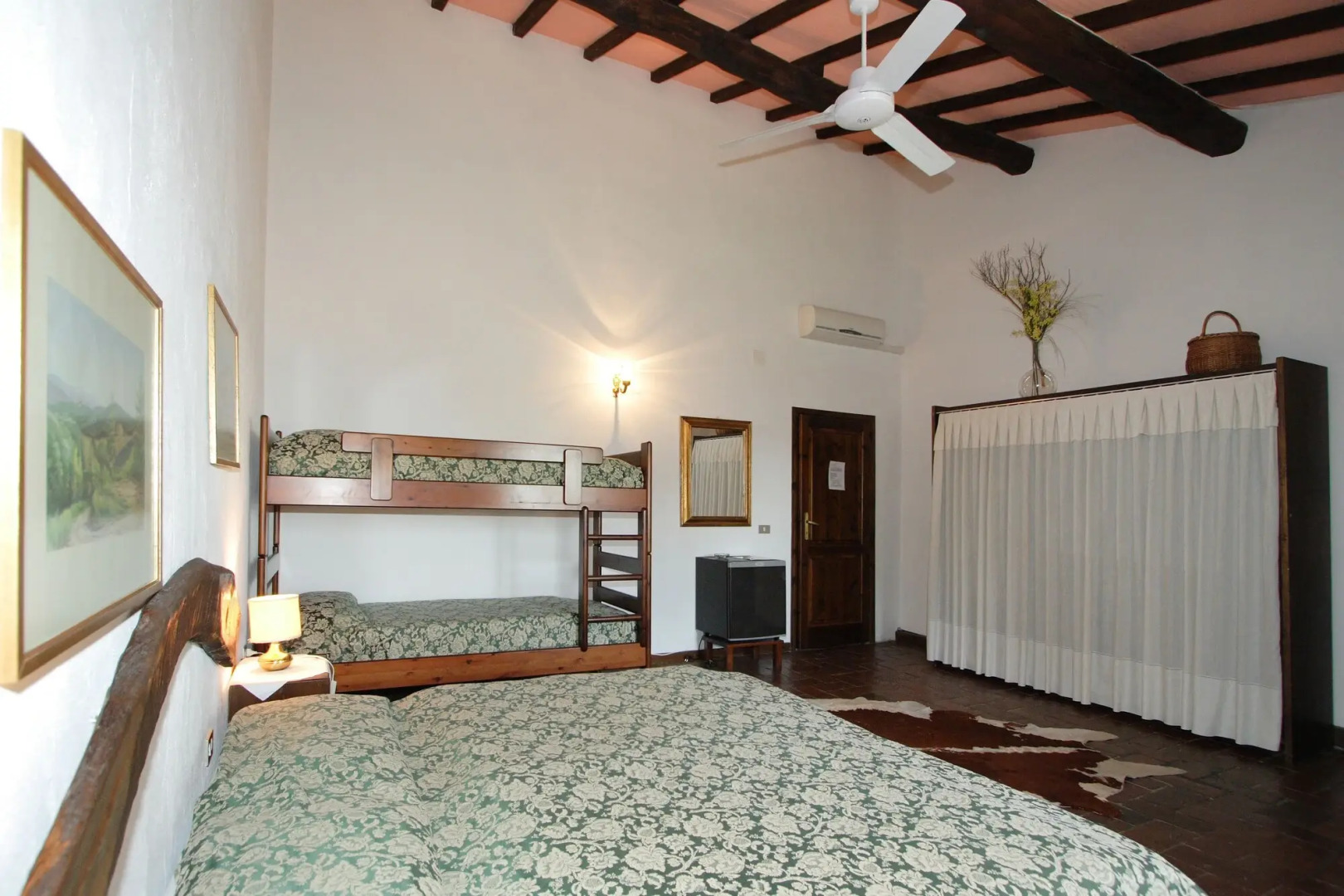 Hotel Campo Di Carlo