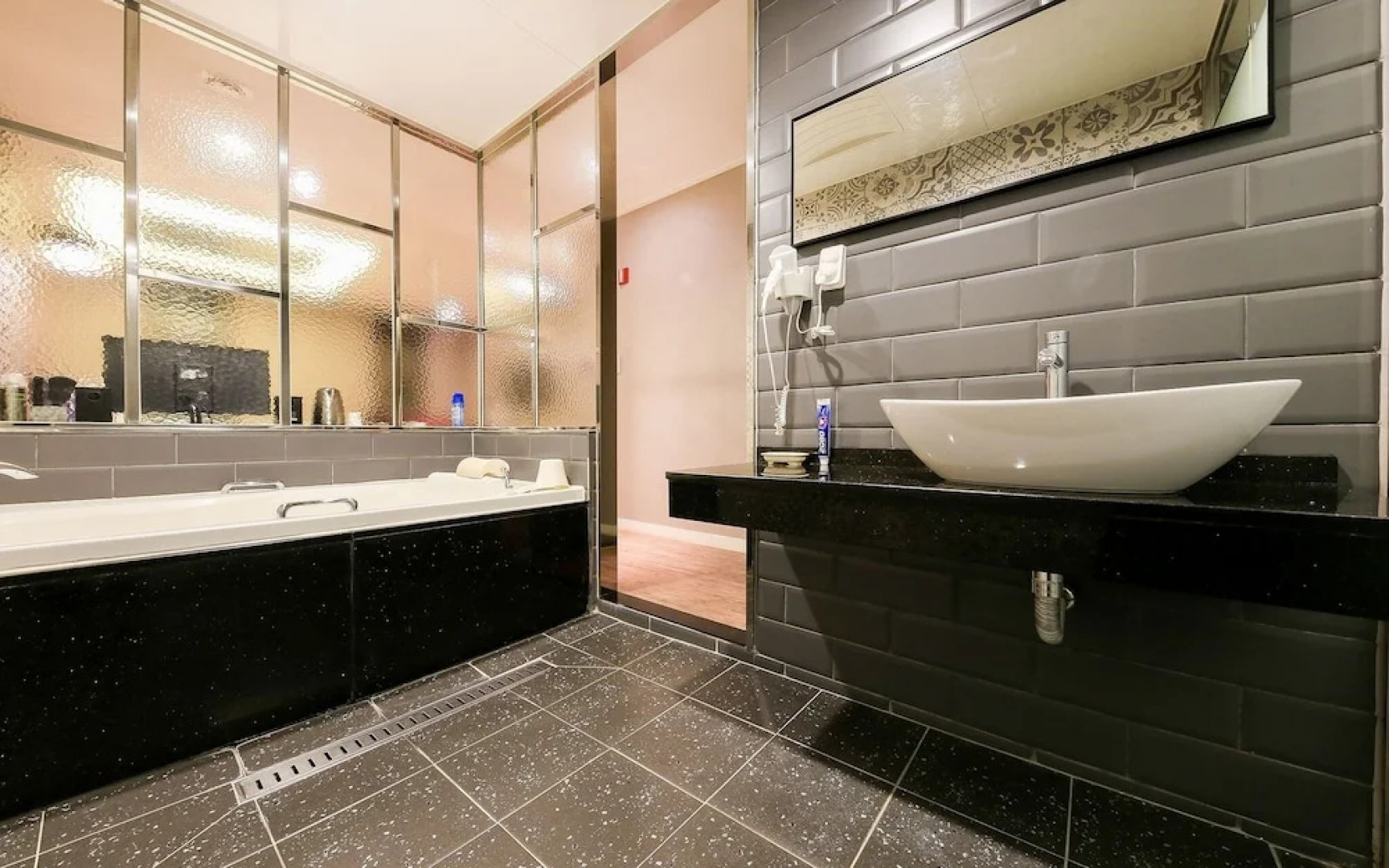 Okcheon Barbara Self Check-in Motel