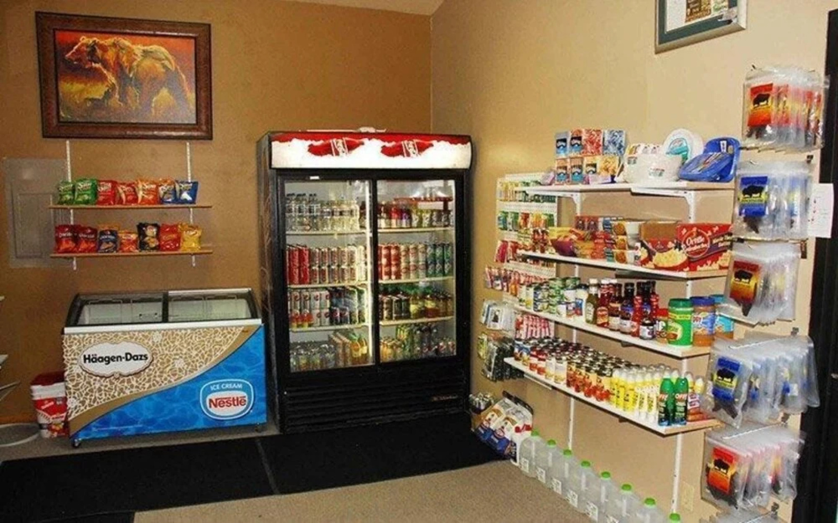 Glacier General Store and Cabins