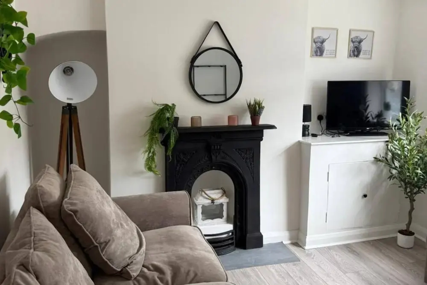 Charming Middlewich House - Sleeps 4