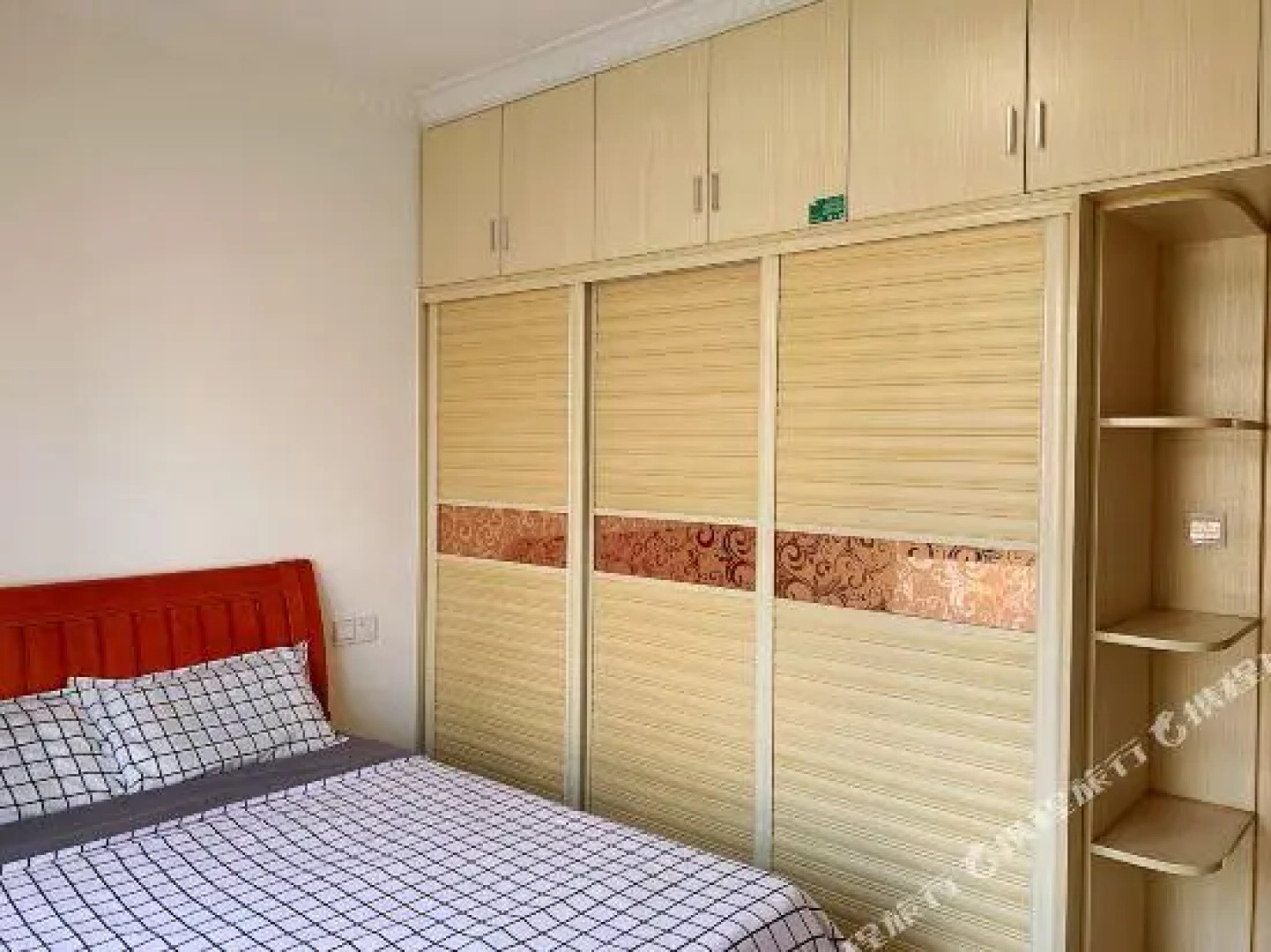 Ganzhou Uncle Li Youth Space Capsule