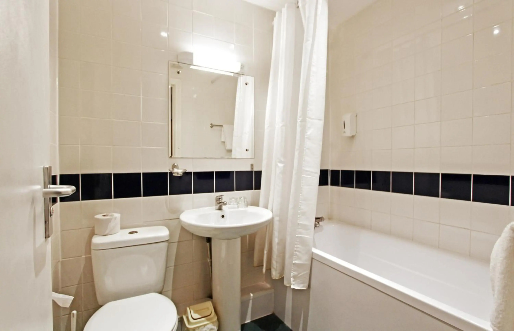 Carrington House Hotel