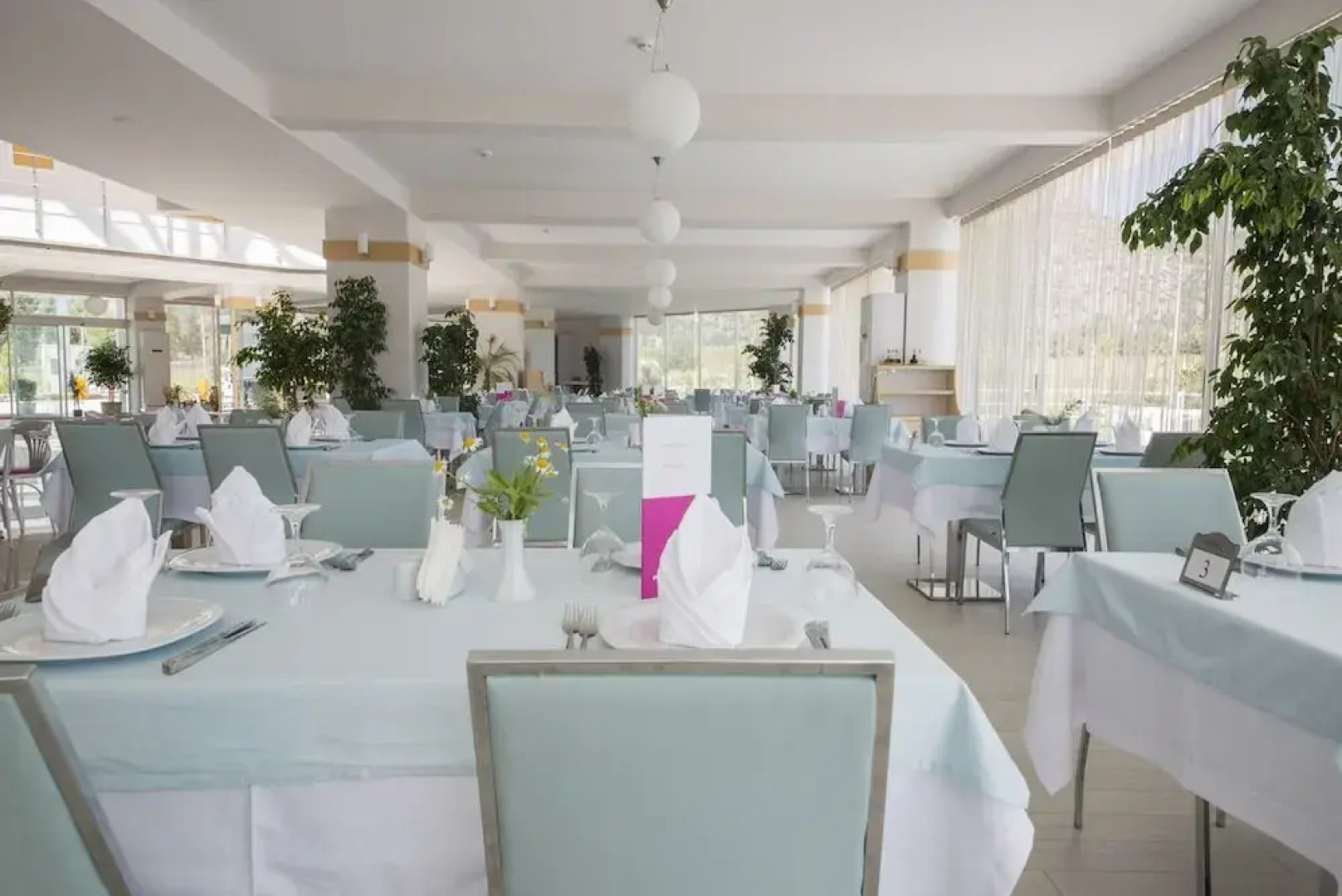 Larina Ninova Thermal SPA & Hotel