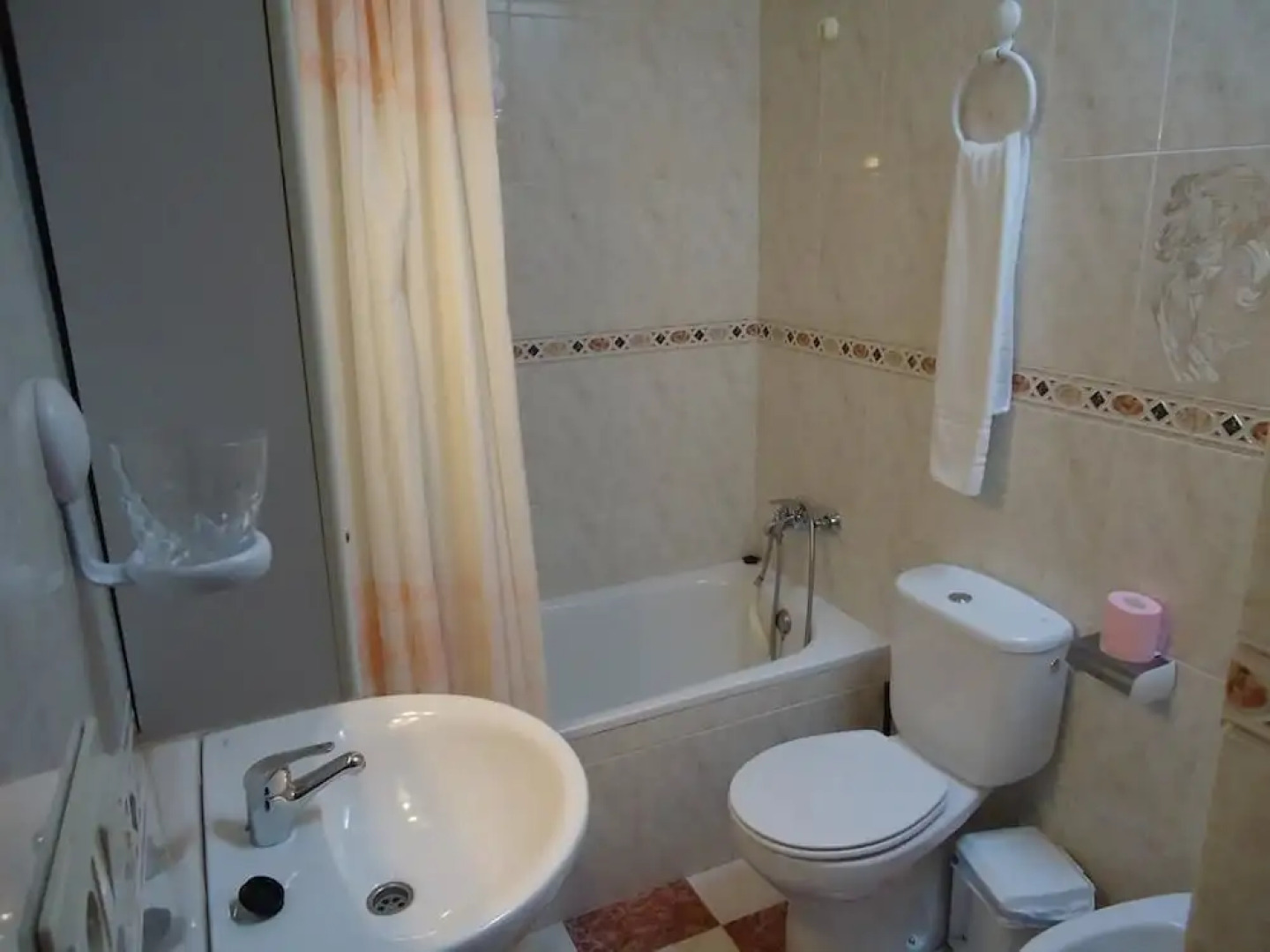 Apartamentos Rurales Las Chimeneas