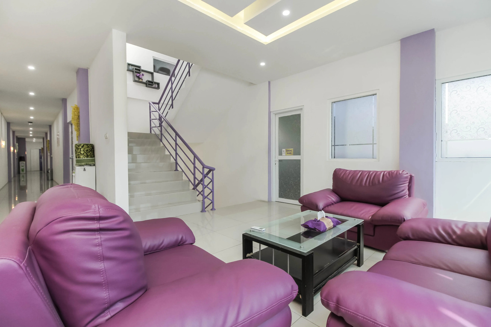 RedDoorz Plus near Stasiun Bekasi