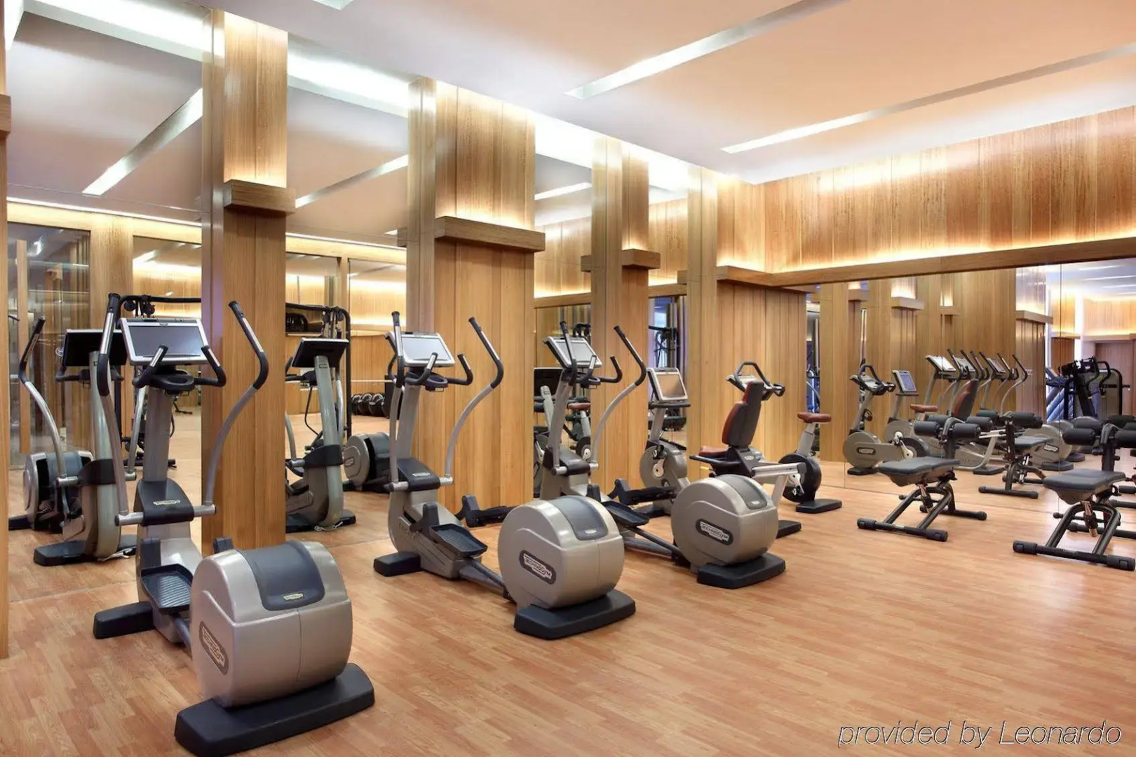 Sheraton Wuxi Binhu Hotel