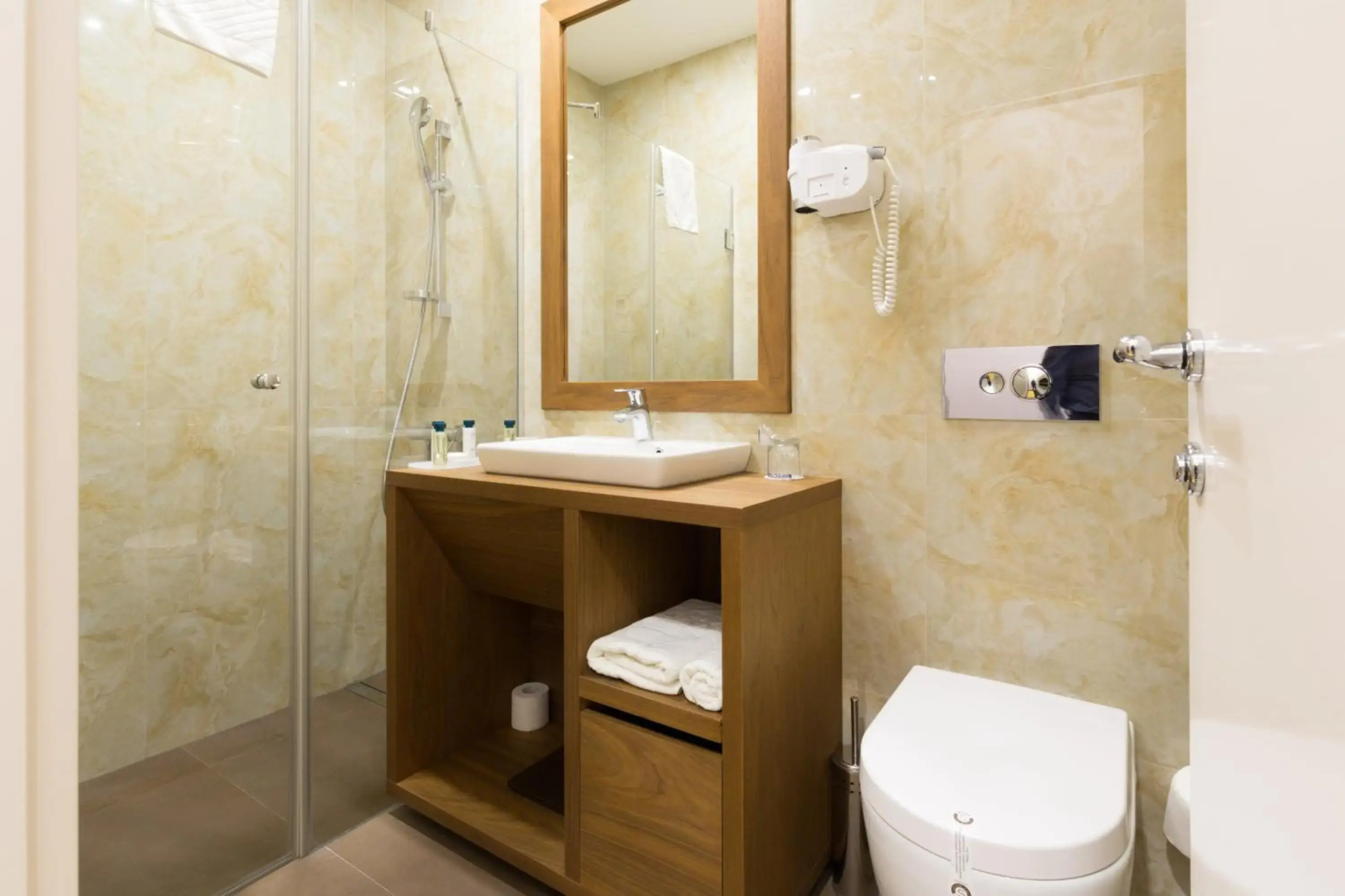 Hotel City Savoy